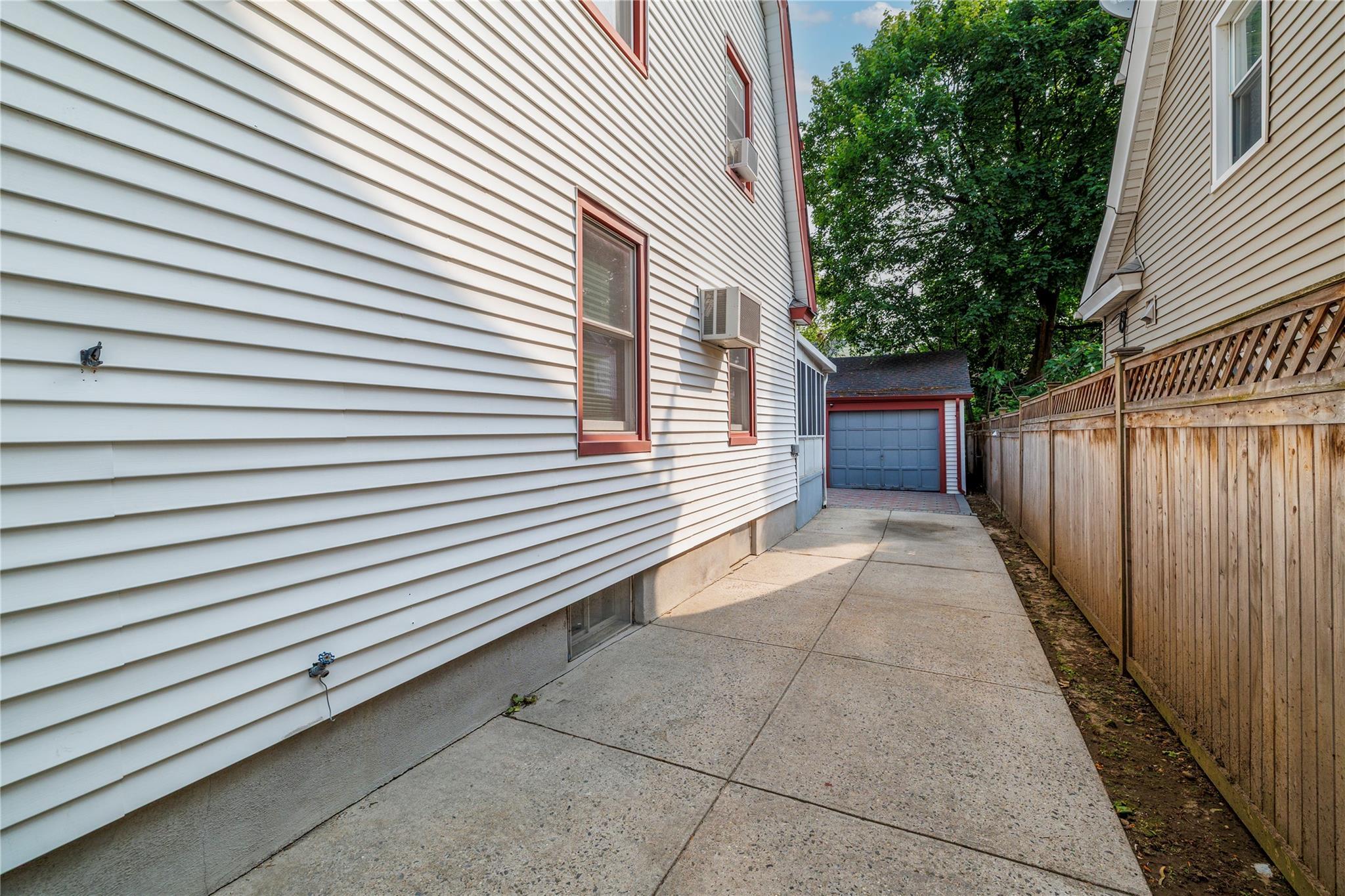 Single Family 215th  Queens, NY 11428, MLS-869762-6