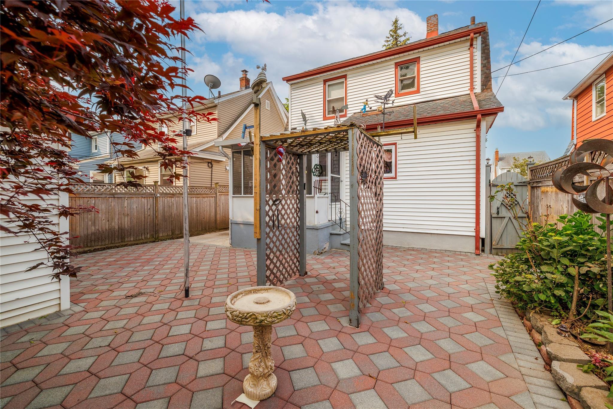 Single Family 215th  Queens, NY 11428, MLS-869762-8