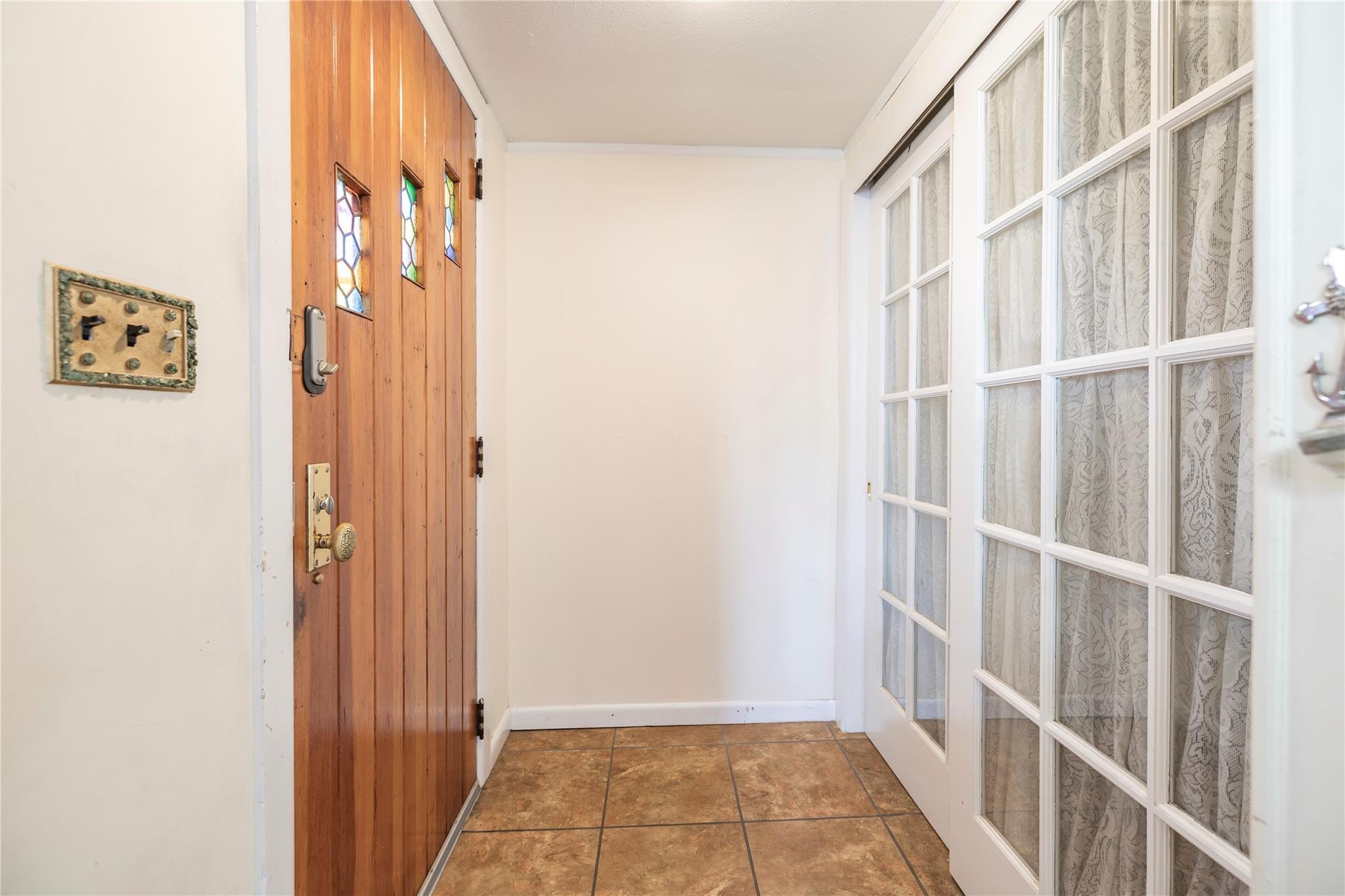 Single Family 215th  Queens, NY 11428, MLS-869762-9