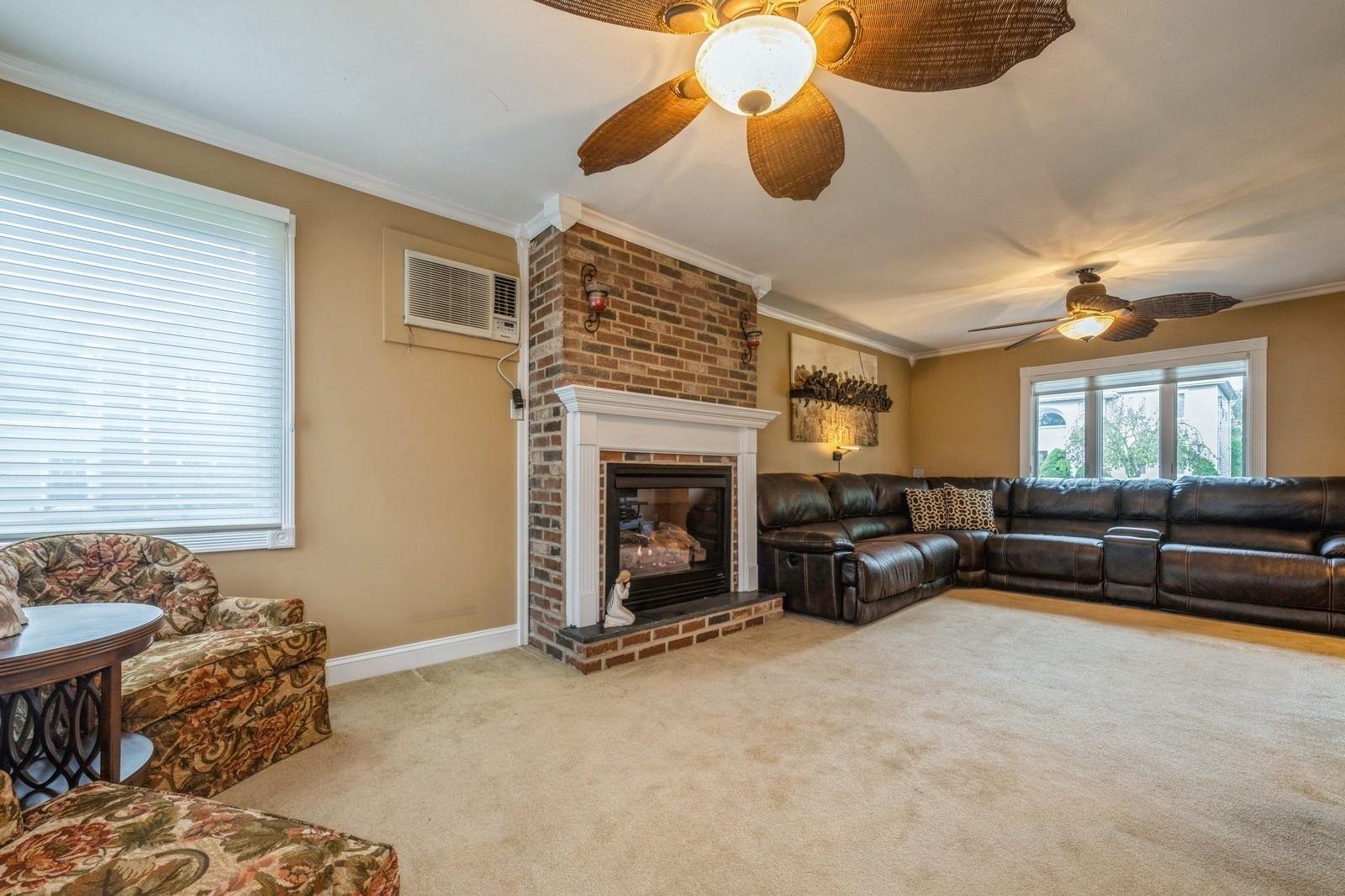 Single Family Miles  Nassau County, NY 11507, MLS-869770-11