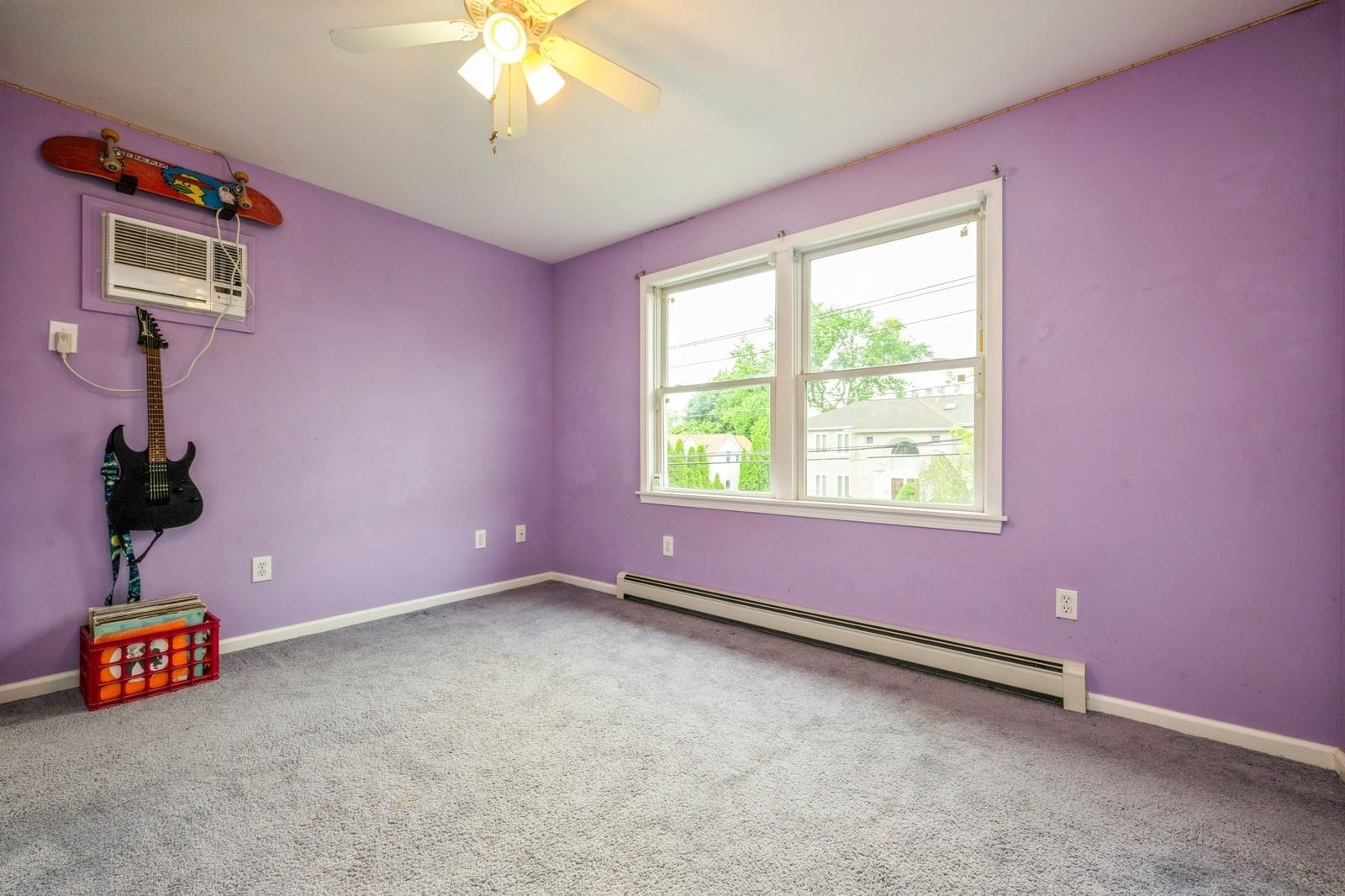 Single Family Miles  Nassau County, NY 11507, MLS-869770-19