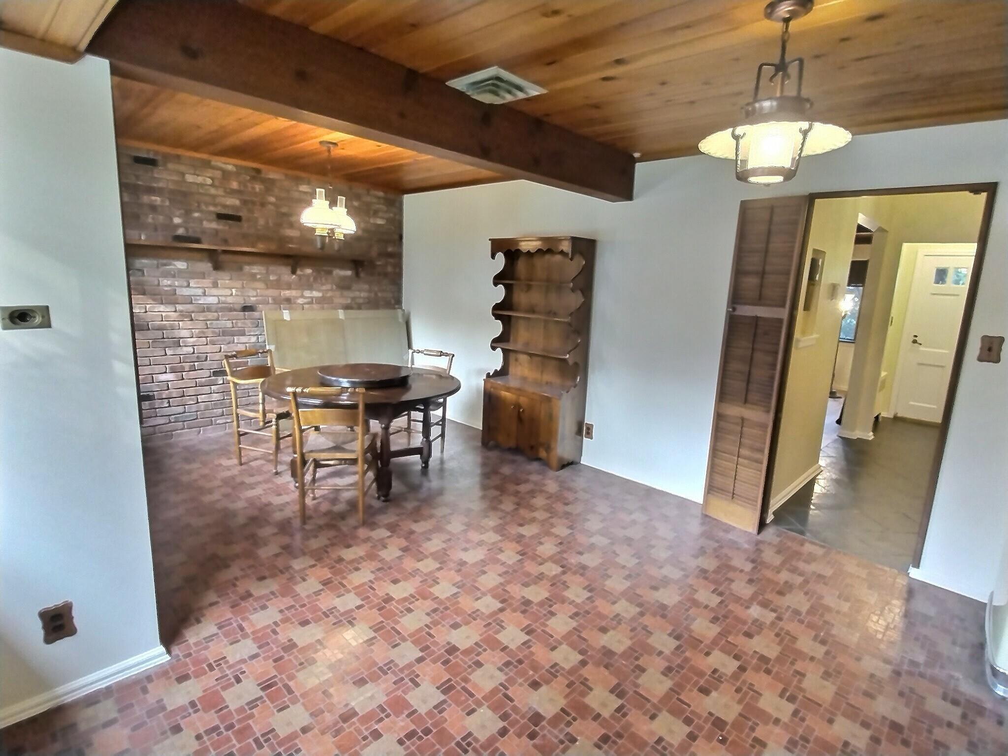 Single Family Cambridge  Nassau County, NY 11530, MLS-869778-15