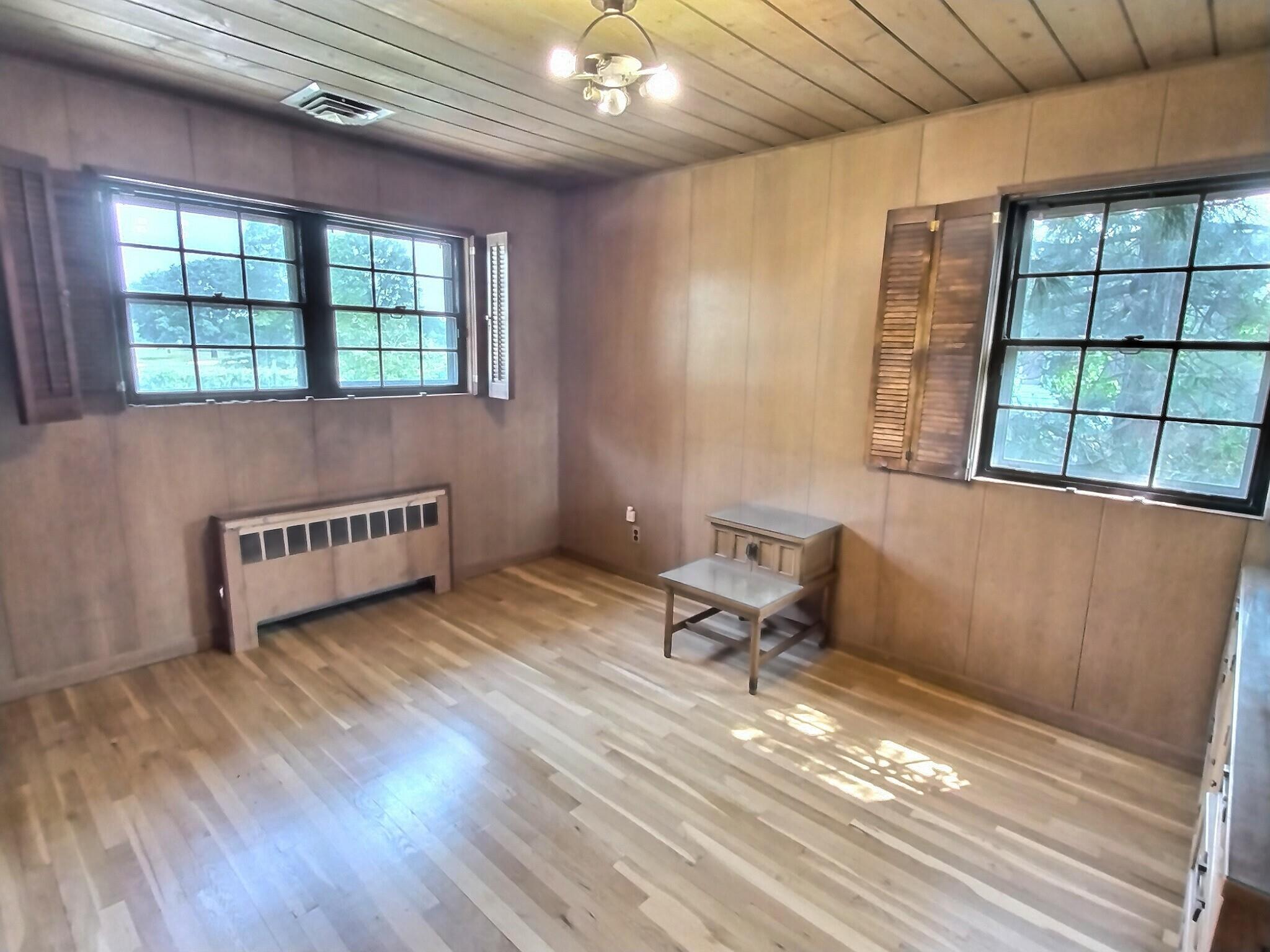 Single Family Cambridge  Nassau County, NY 11530, MLS-869778-19