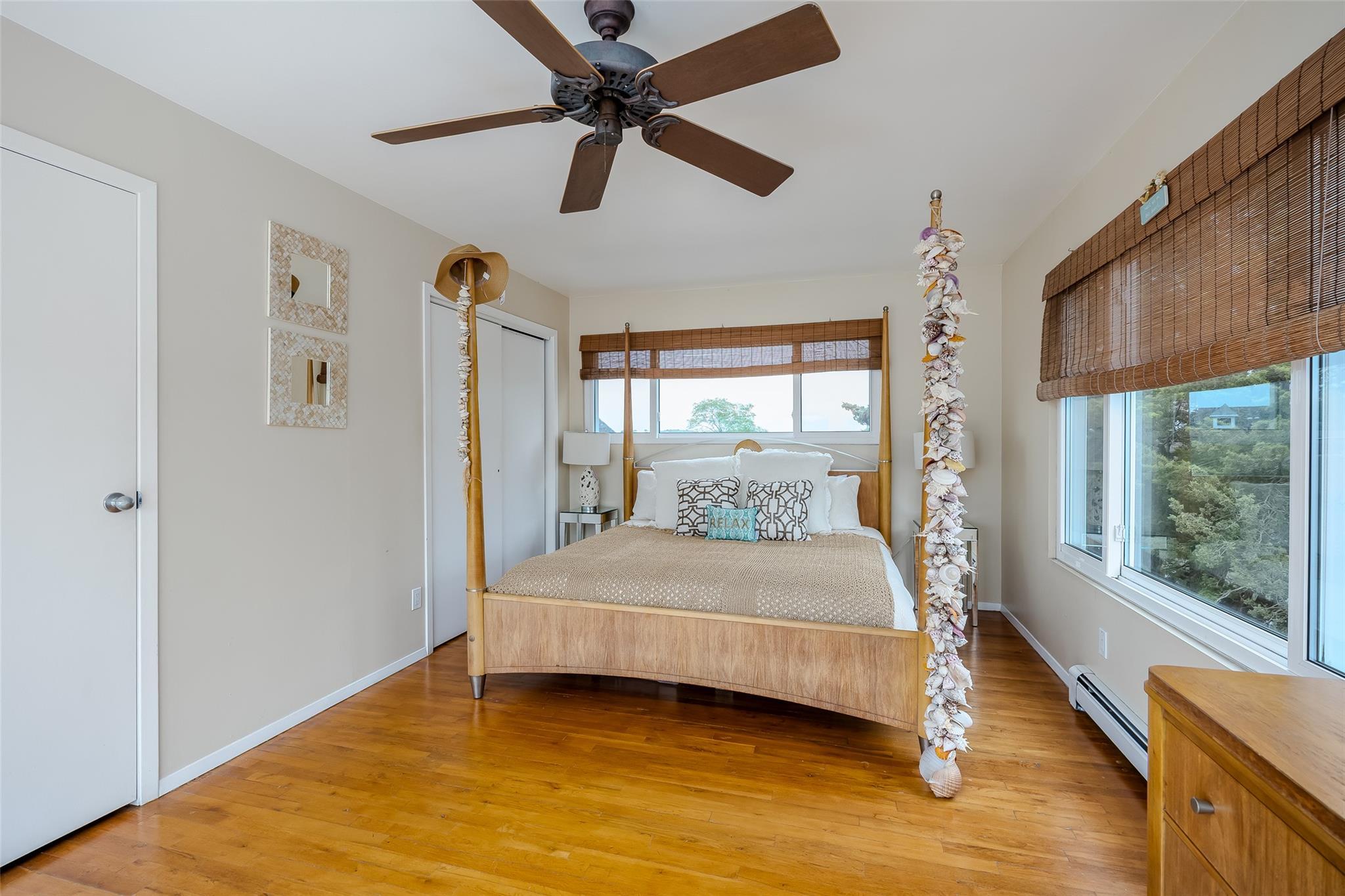 Single Family Cold Spring  Suffolk County, NY 11968, MLS-869793-16