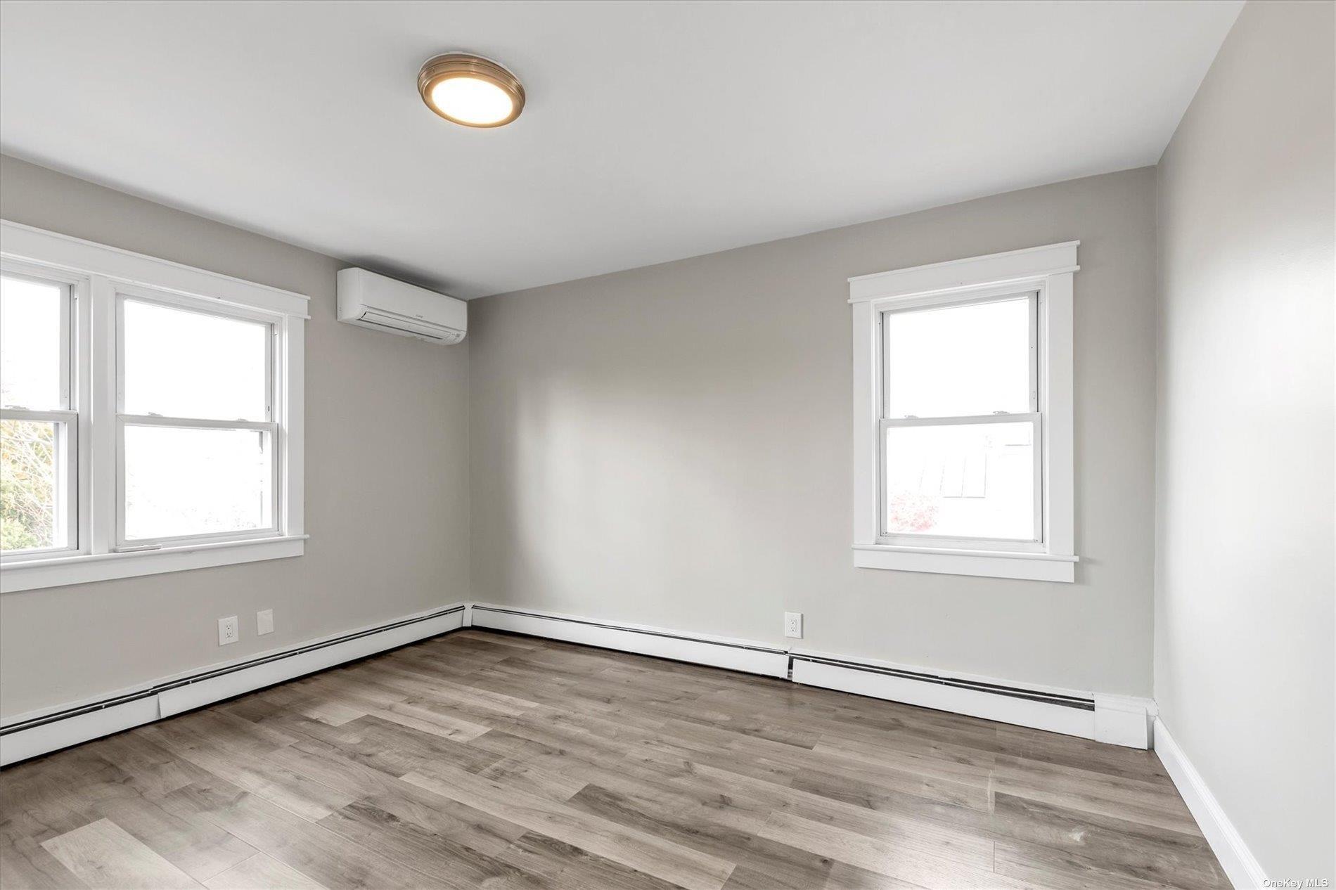 Single Family Lefferts  Nassau County, NY 11710, MLS-869805-13