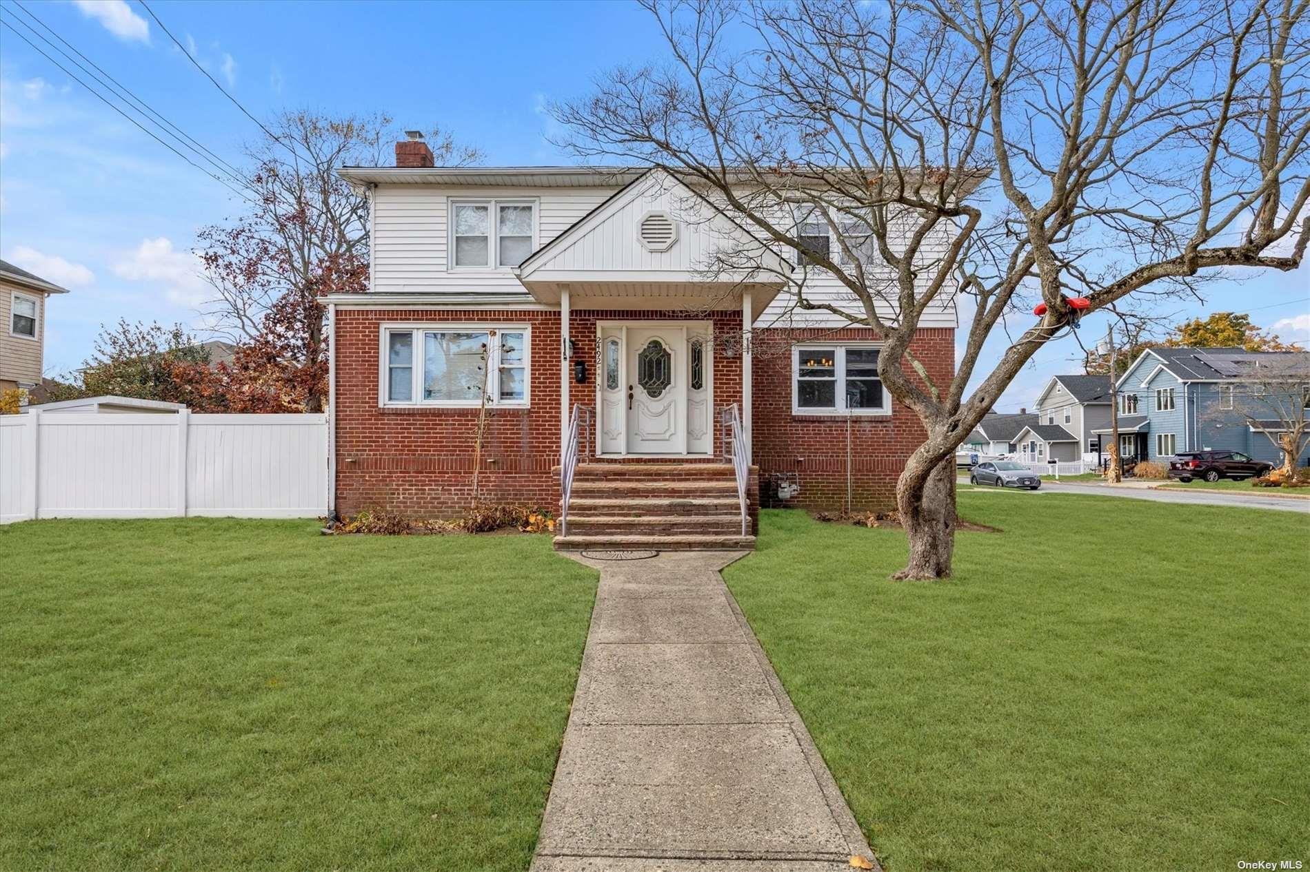 Single Family Lefferts  Nassau County, NY 11710, MLS-869805-25