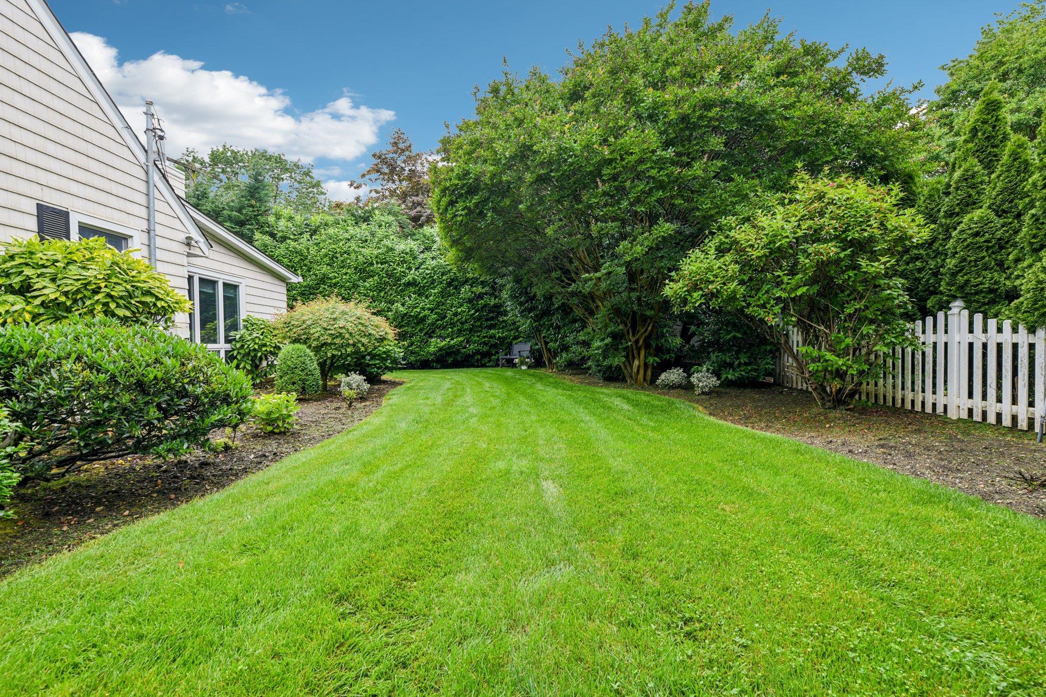 Single Family Whitehall  Nassau County, NY 11530, MLS-869809-17