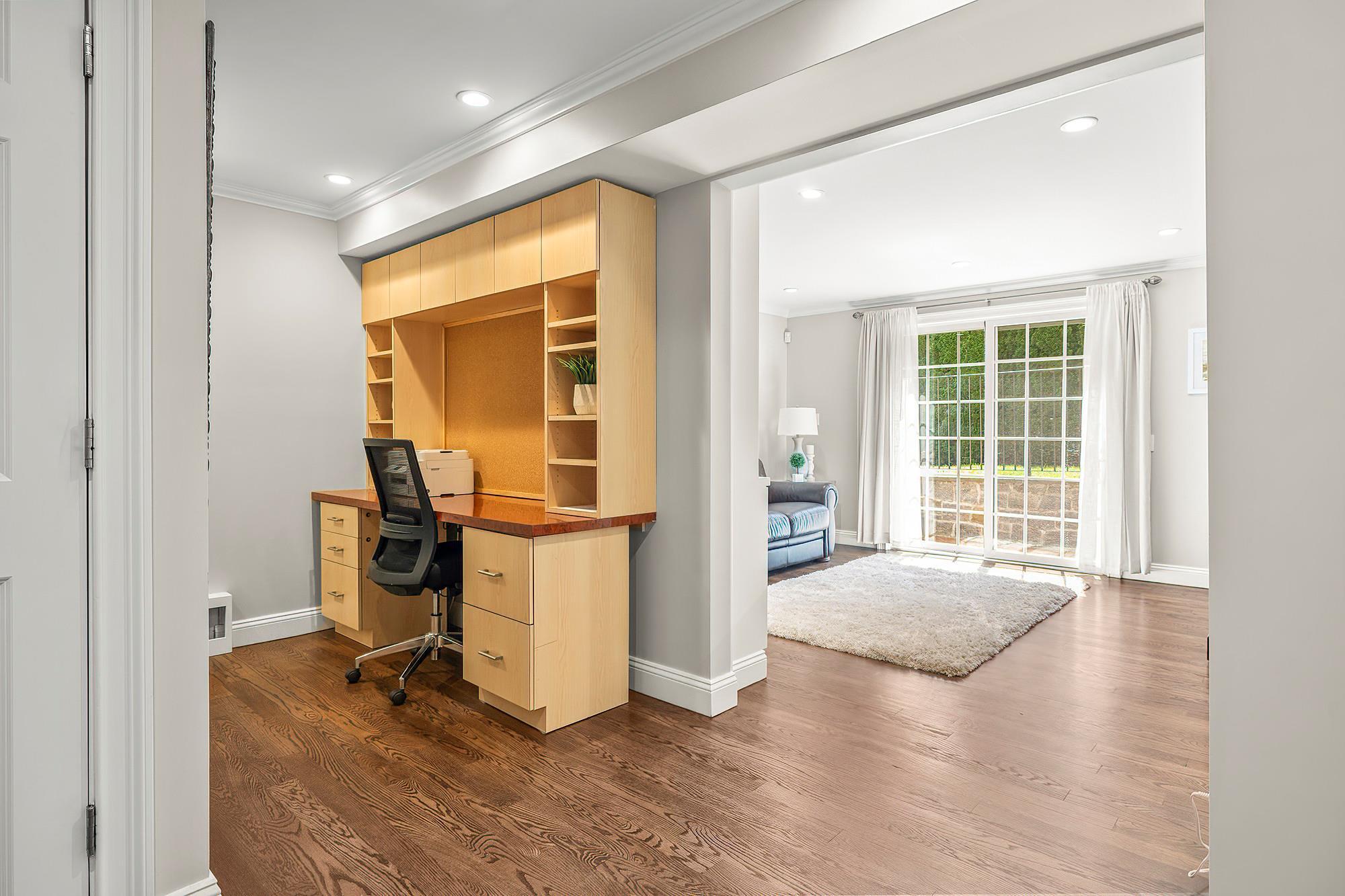 Single Family Bedford  Westchester County, NY 10570, MLS-869811-23
