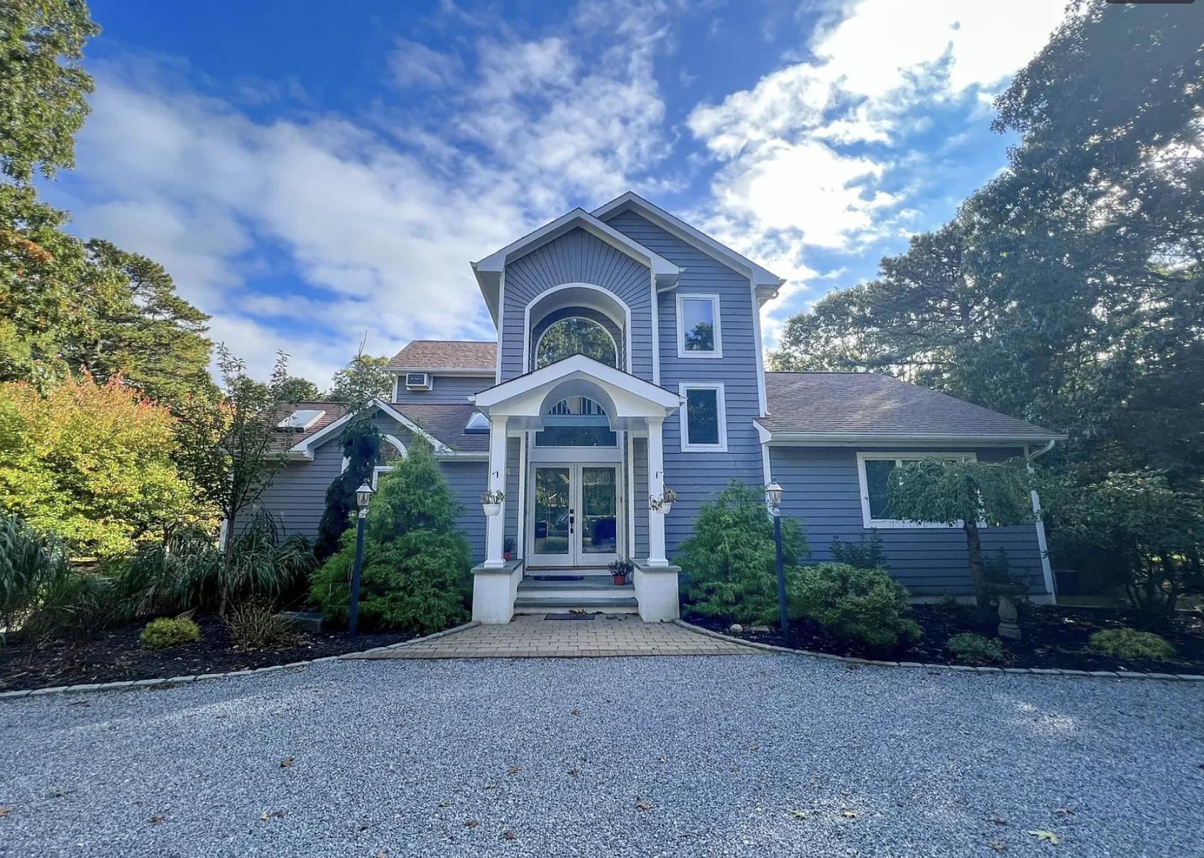 Single Family Douglas  Suffolk County, NY 11946, MLS-869818-2