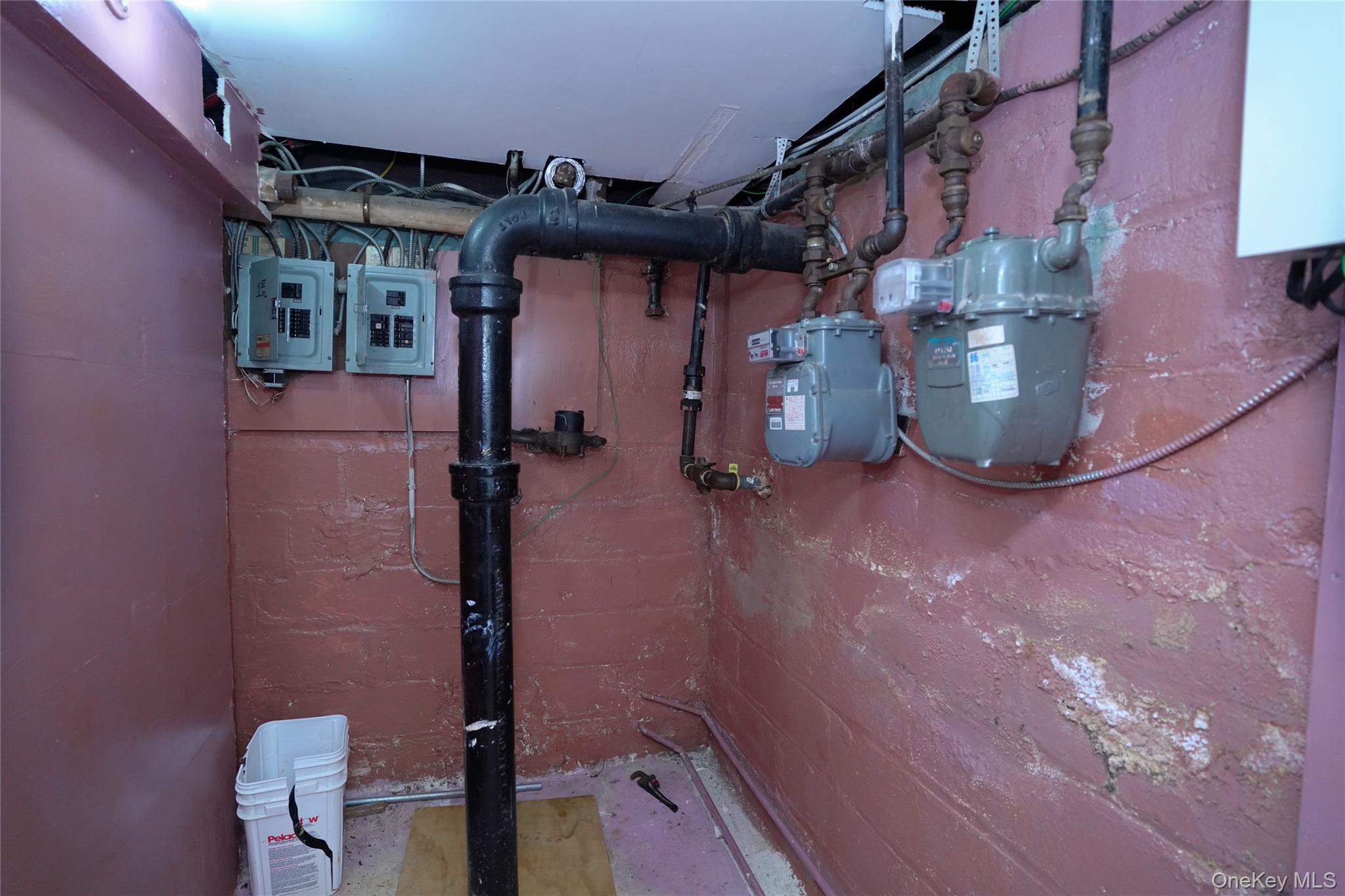 Single Family 91  Queens, NY 11421, MLS-869822-18