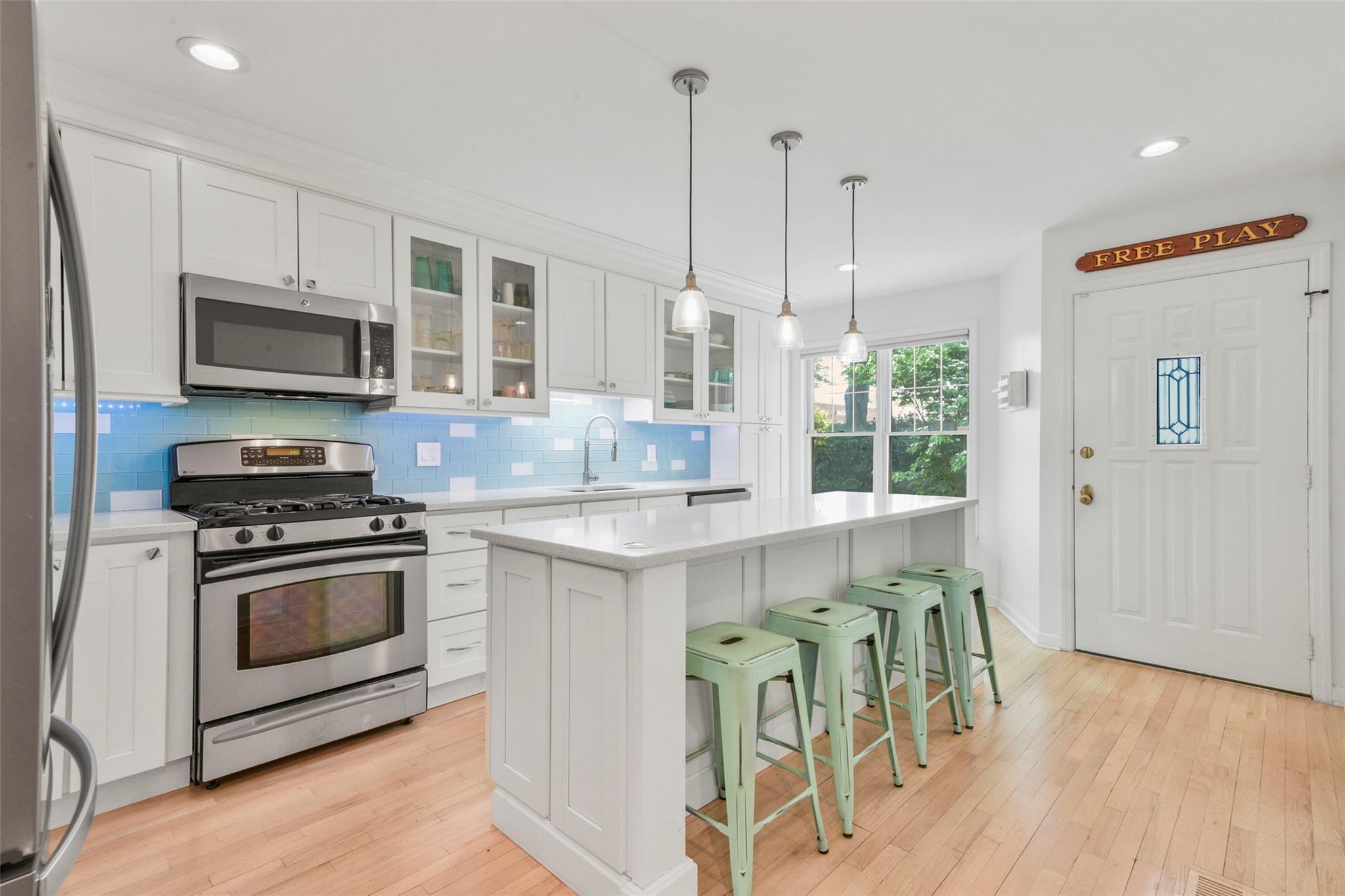 Single Family Palmer  Westchester County, NY 10538, MLS-869825-3