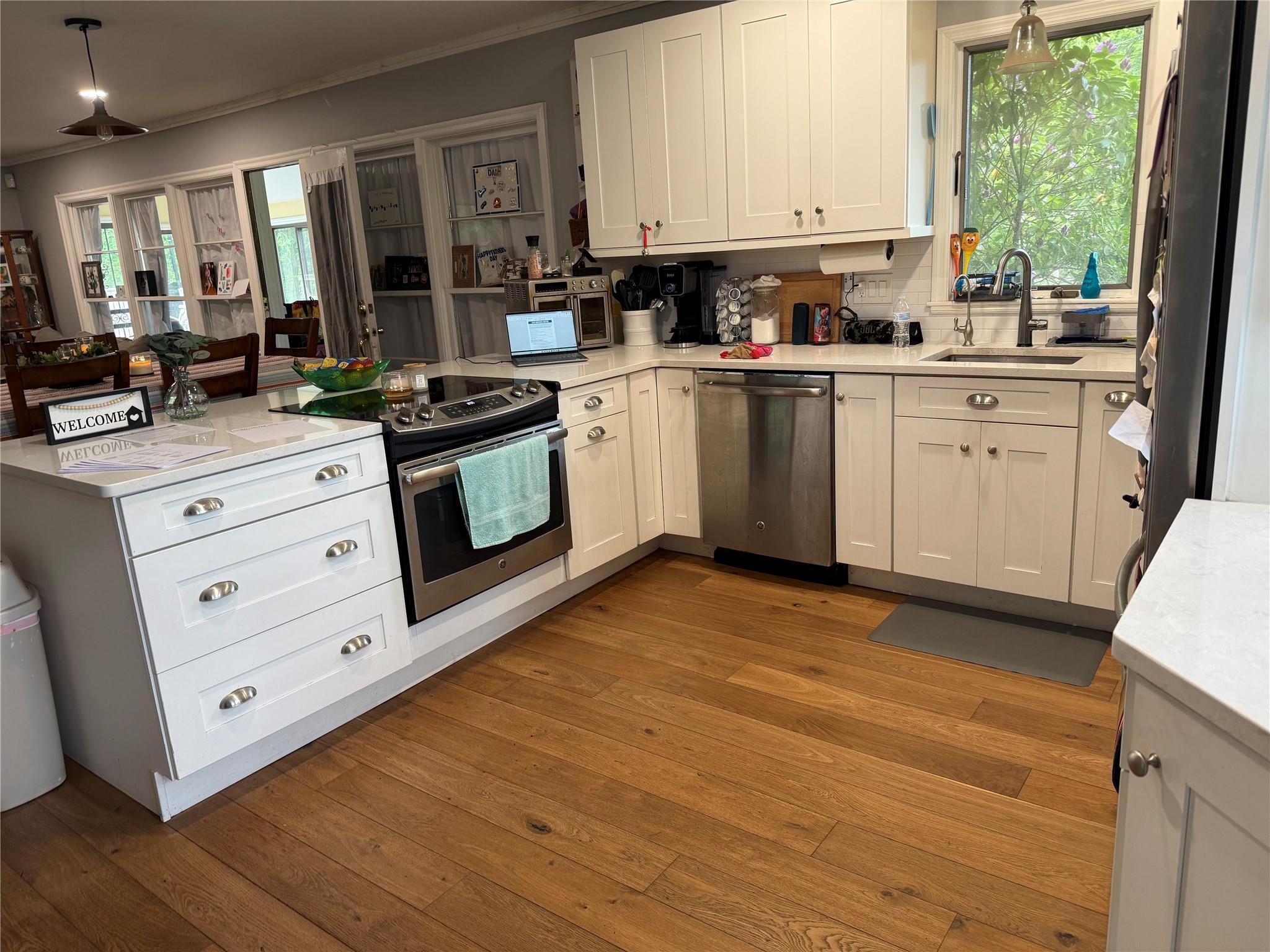 Single Family Sackett Lake  Sullivan County, NY 12701, MLS-869844-2