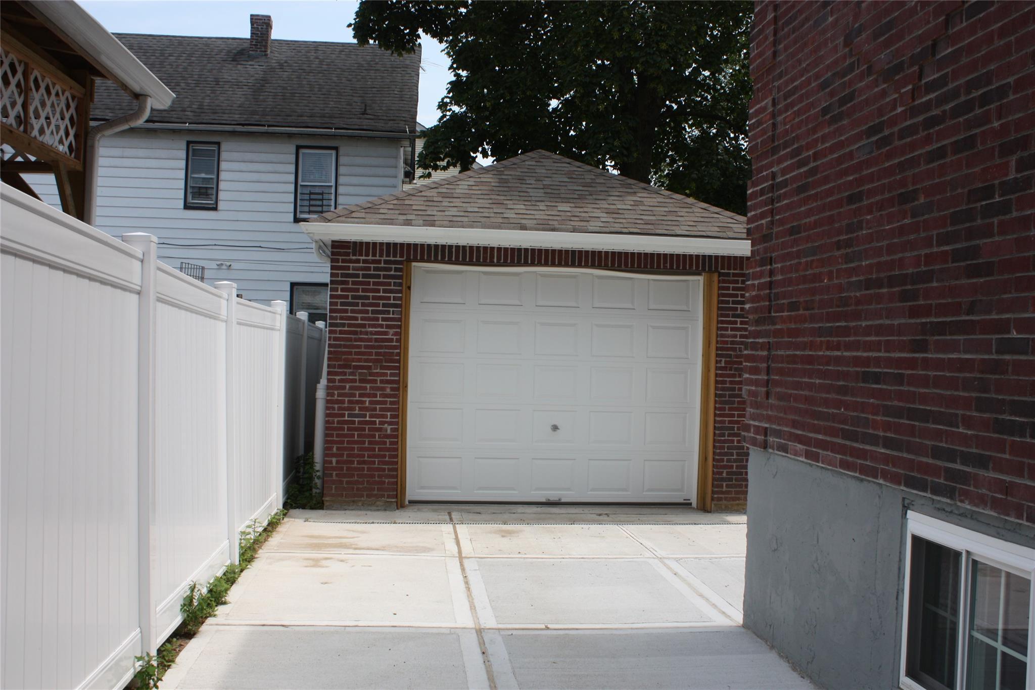 Single Family 115th  Queens, NY 11434, MLS-869866-26
