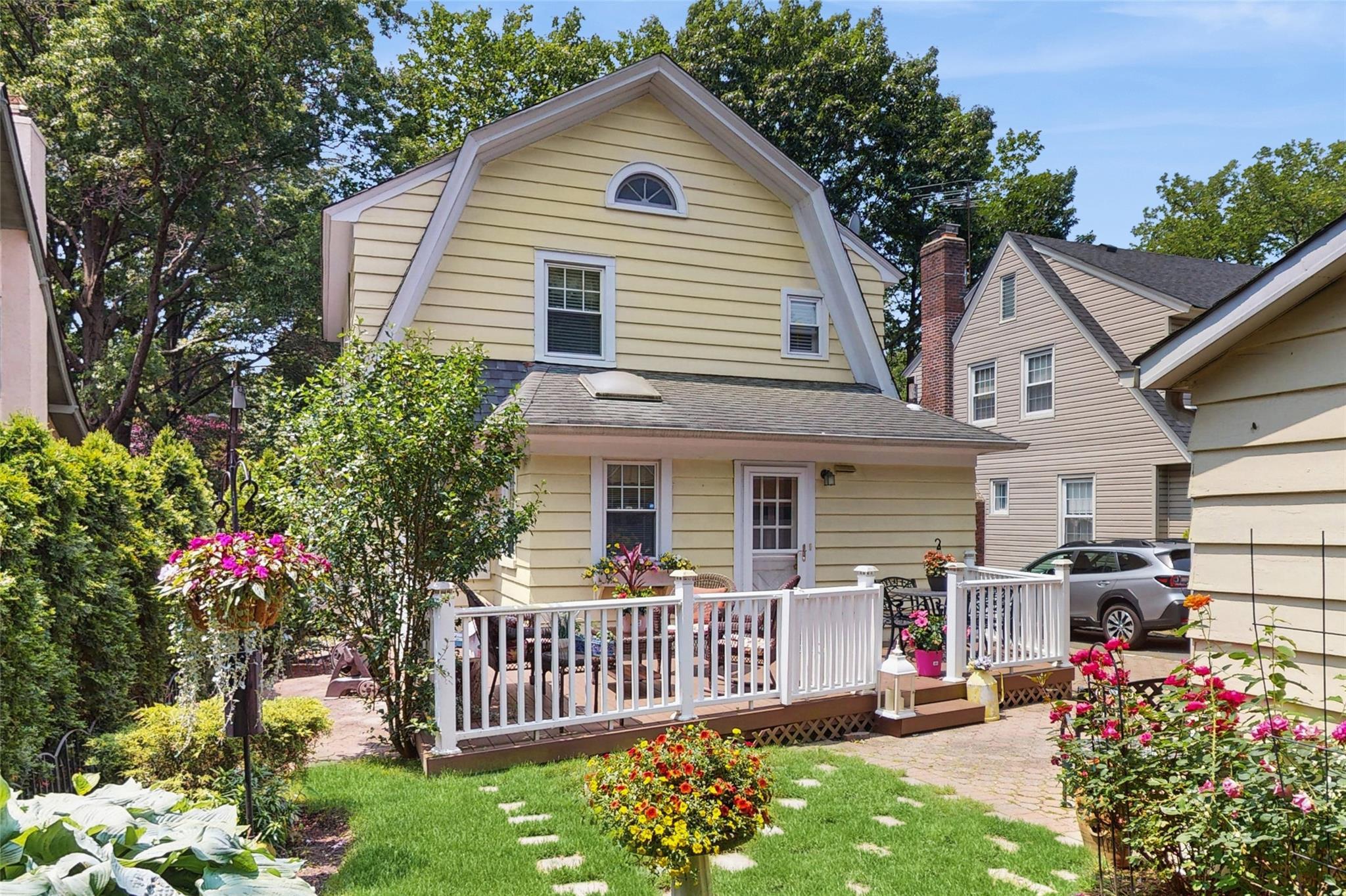 Single Family Boston  Nassau County, NY 11001, MLS-871872-18