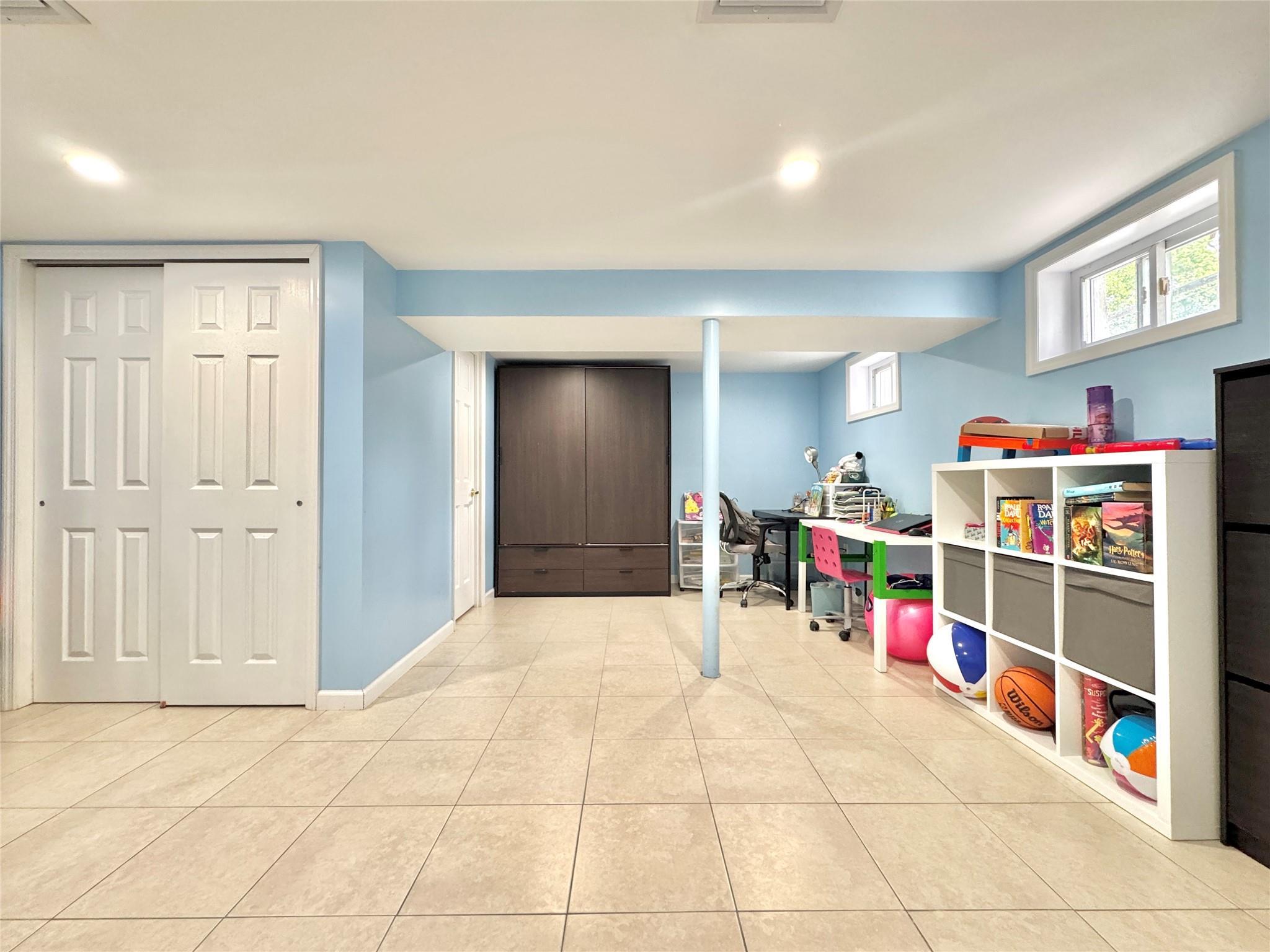 Single Family 45th  Queens, NY 11361, MLS-871876-11