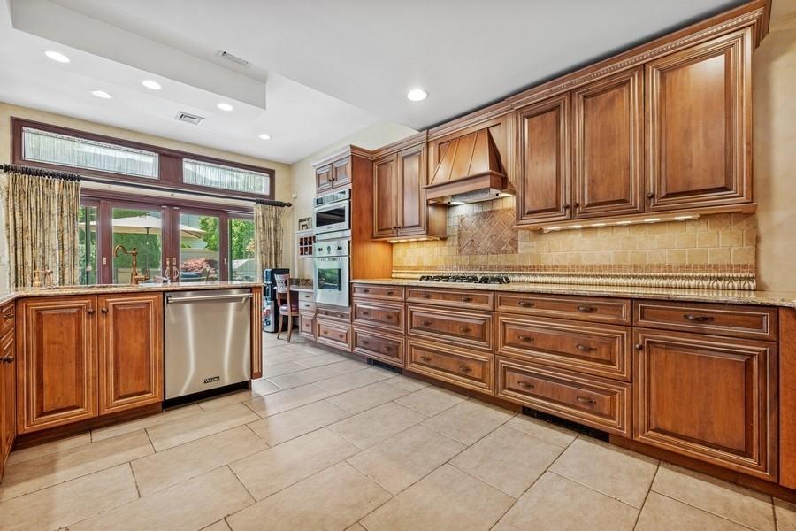 Single Family Jason  Nassau County, NY 11710, MLS-871887-6