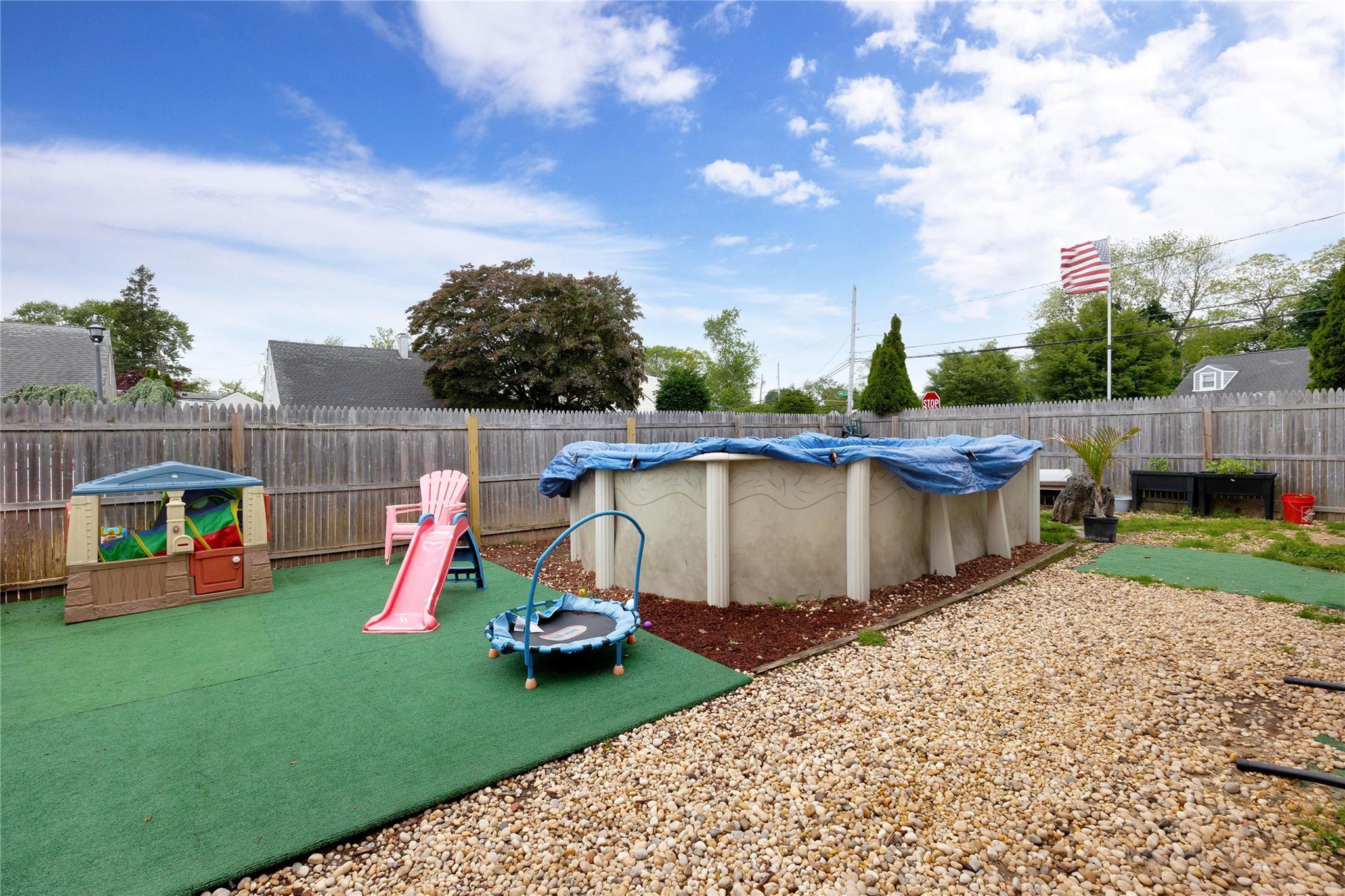 Single Family Little Neck  Nassau County, NY 11710, MLS-871899-28