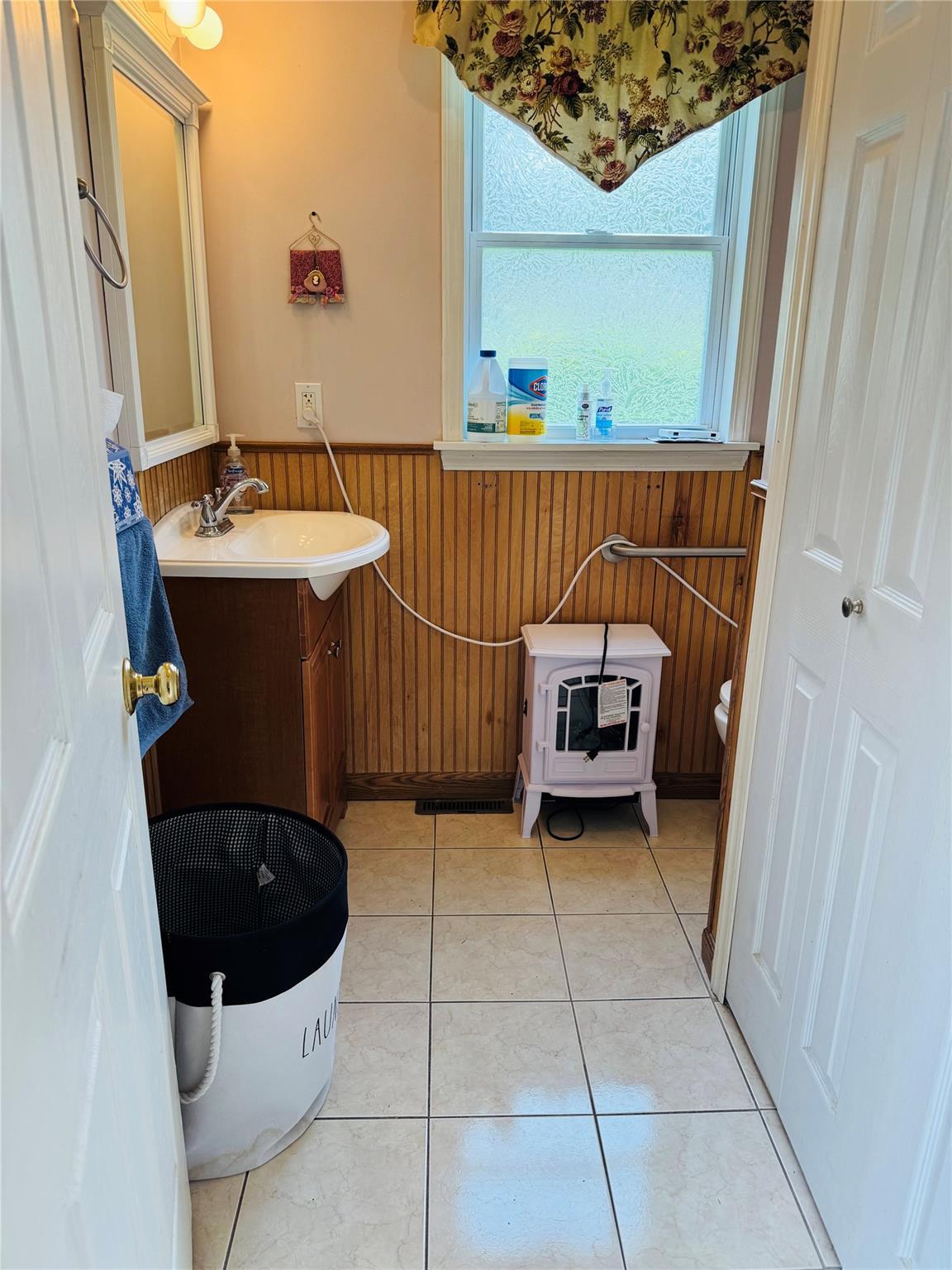 Single Family Hom  Orange County, NY 10918, MLS-871906-21