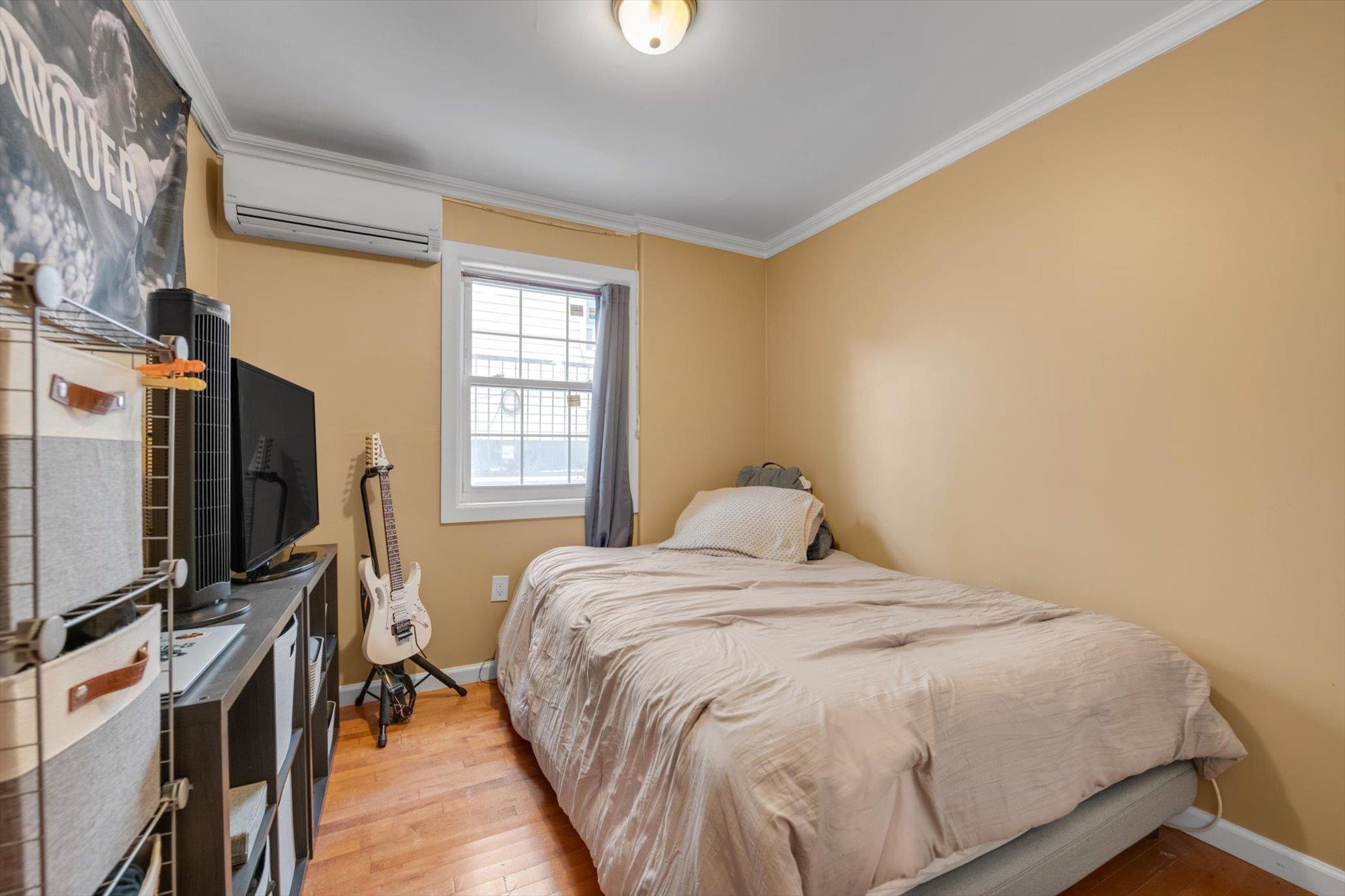 Single Family Milford  Brooklyn, NY 11208, MLS-871914-17