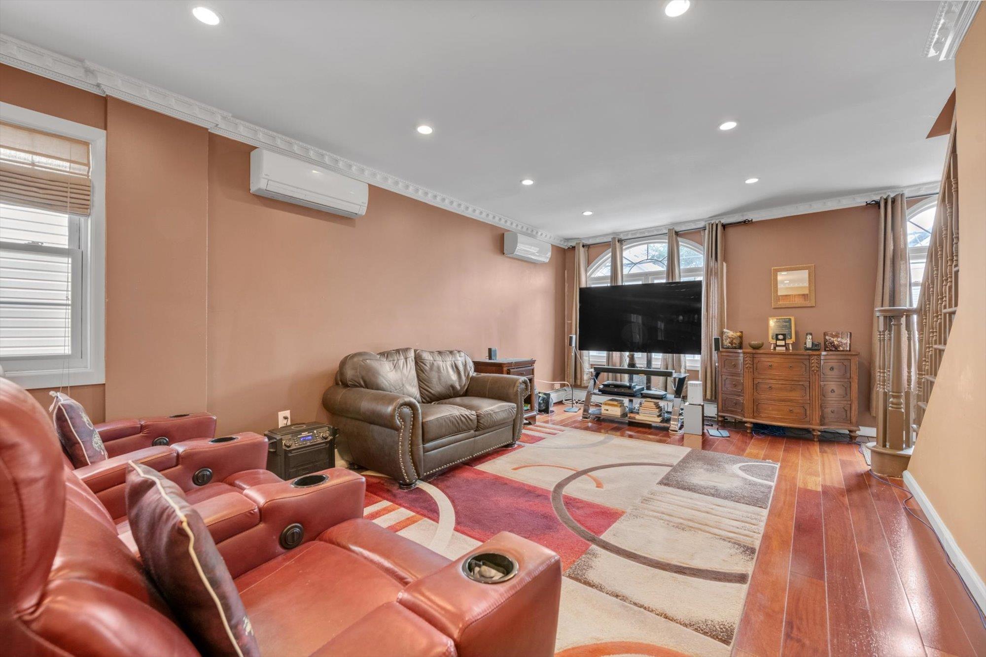 Single Family Milford  Brooklyn, NY 11208, MLS-871914-2