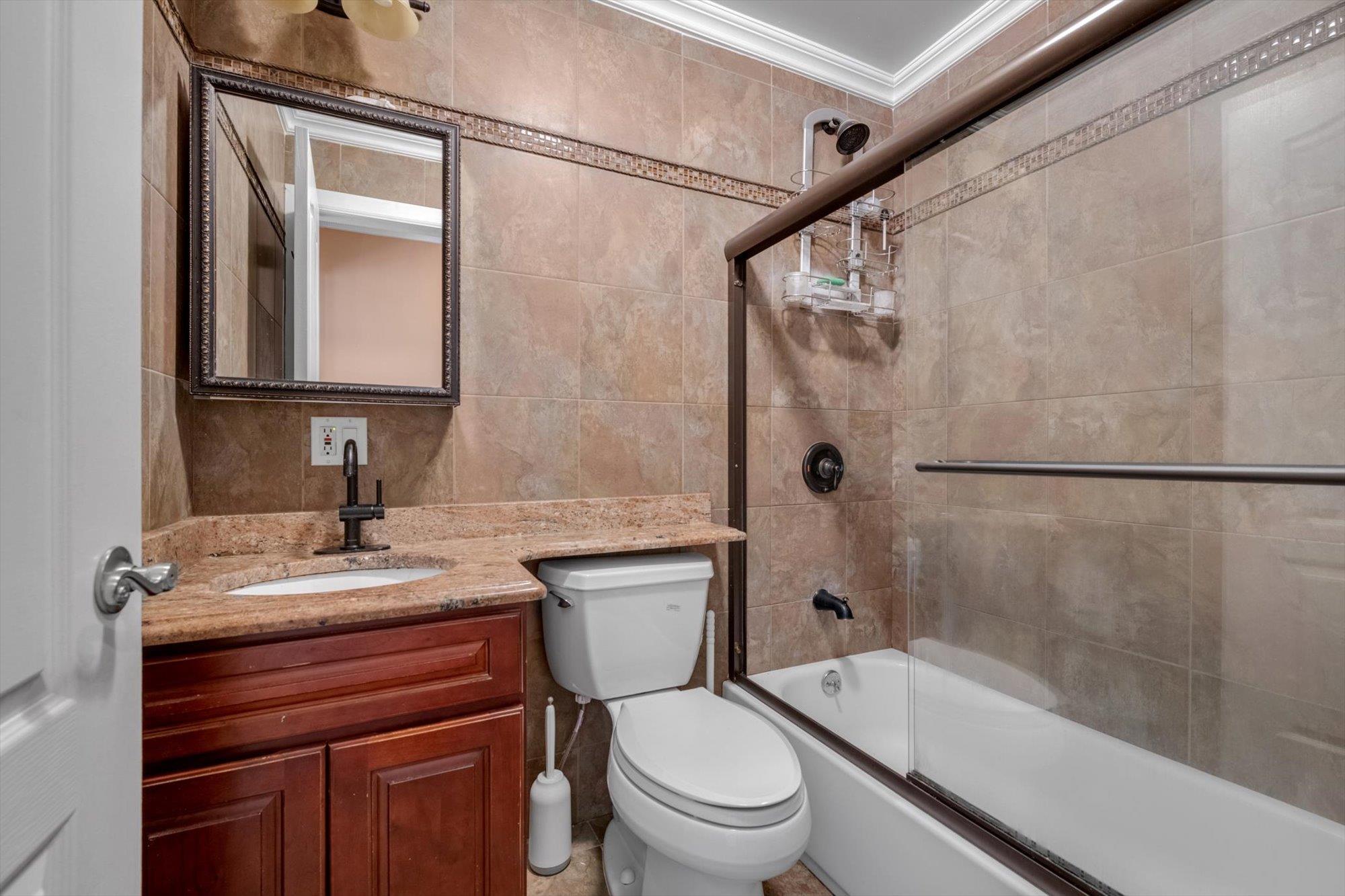 Single Family Milford  Brooklyn, NY 11208, MLS-871914-7