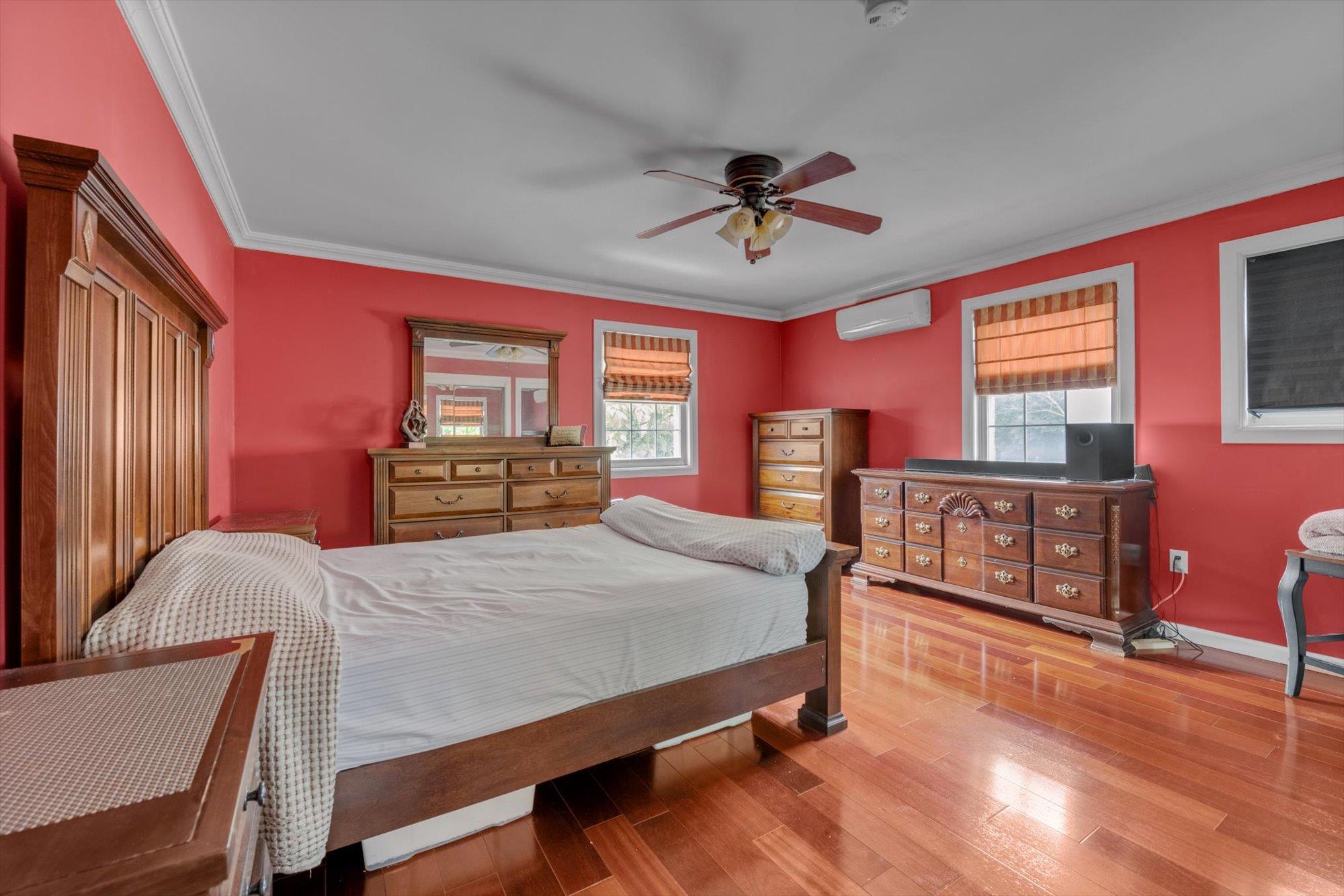 Single Family Milford  Brooklyn, NY 11208, MLS-871914-8
