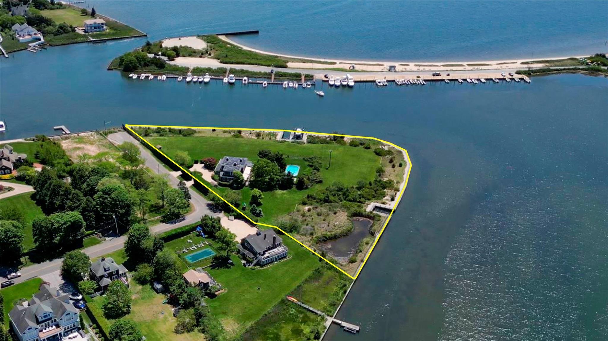 Single Family Senix  Suffolk County, NY 11934, MLS-871917-2