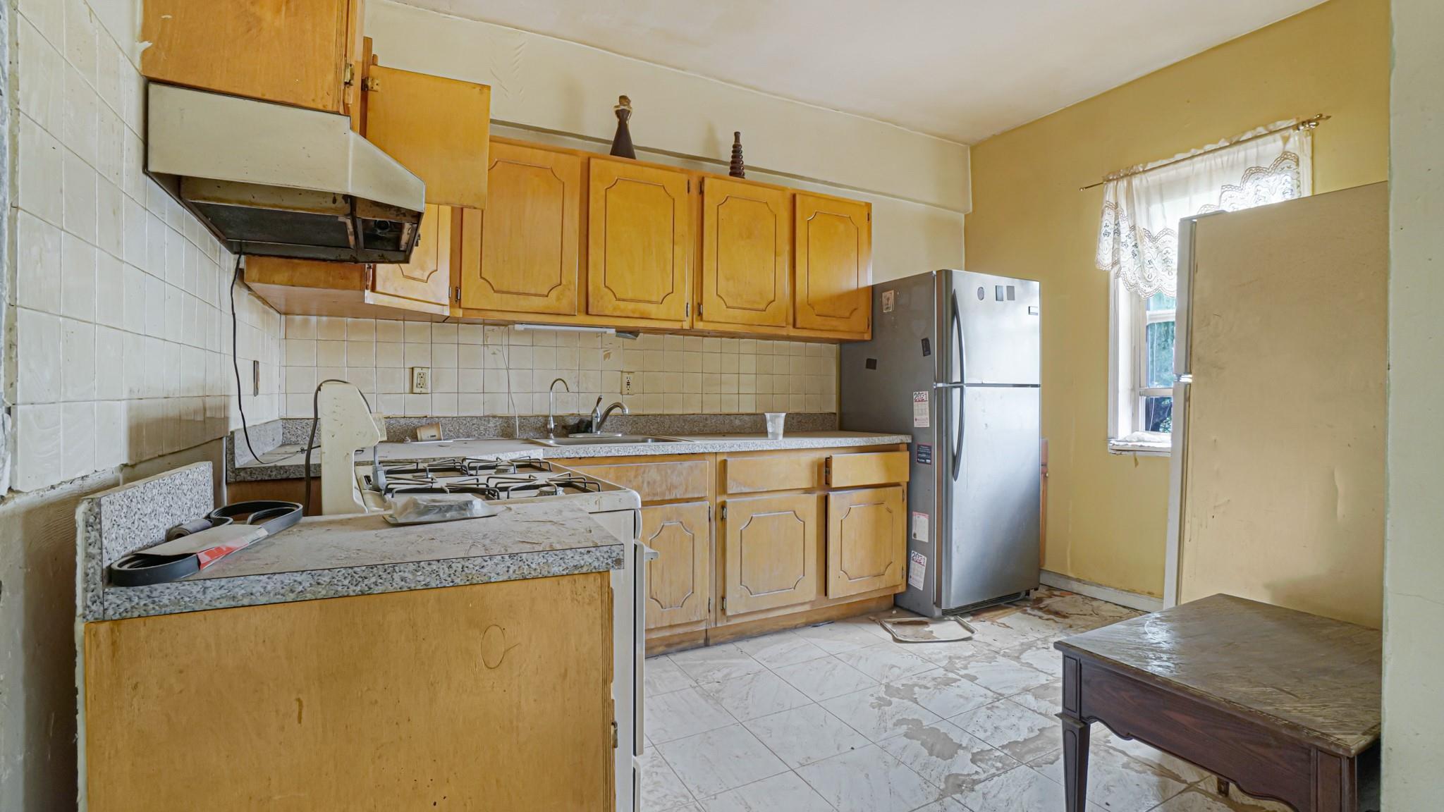 Single Family Unionport  Bronx, NY 10462, MLS-871934-4