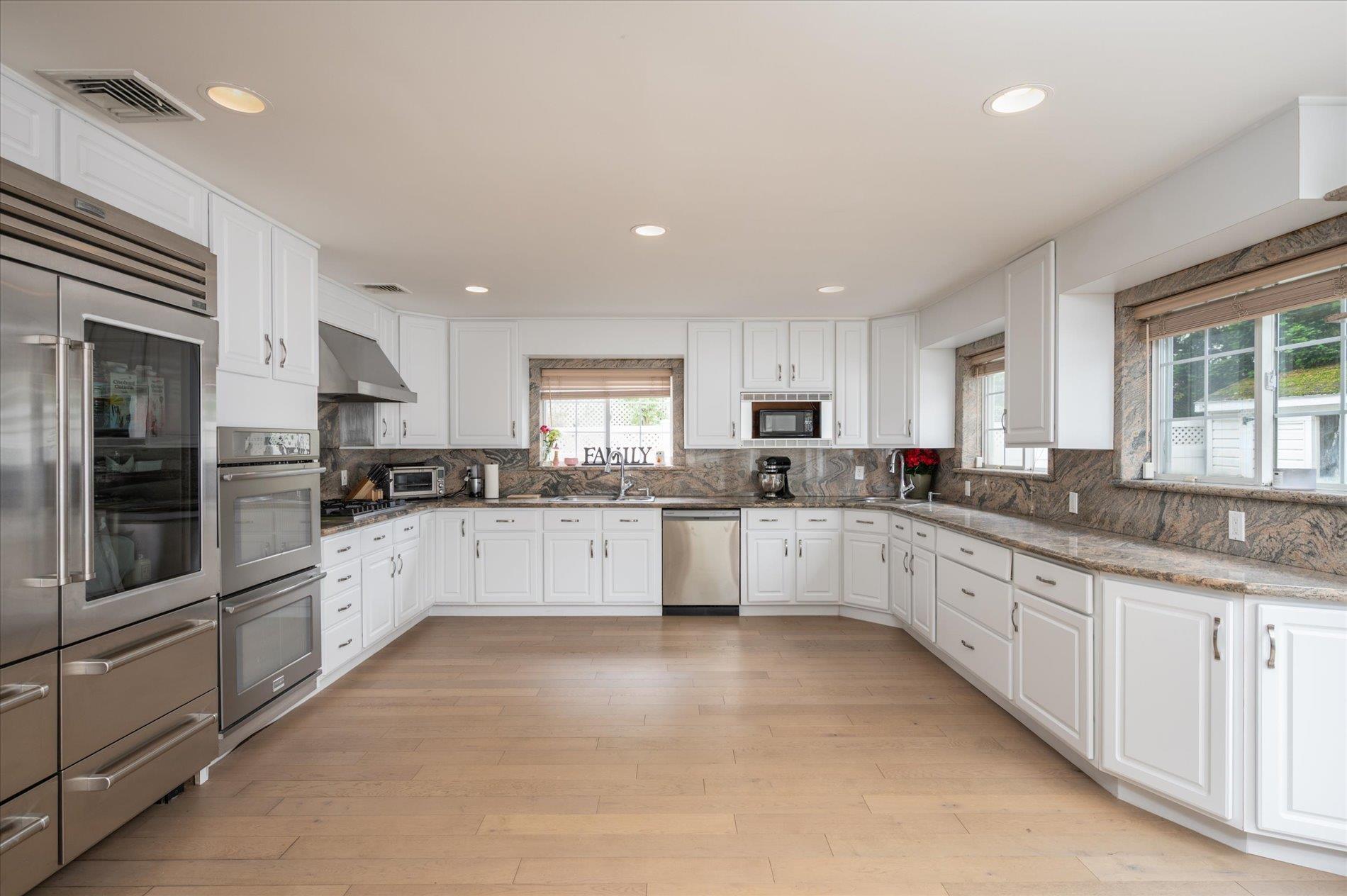 Single Family Beech  Nassau County, NY 11561, MLS-871935-12