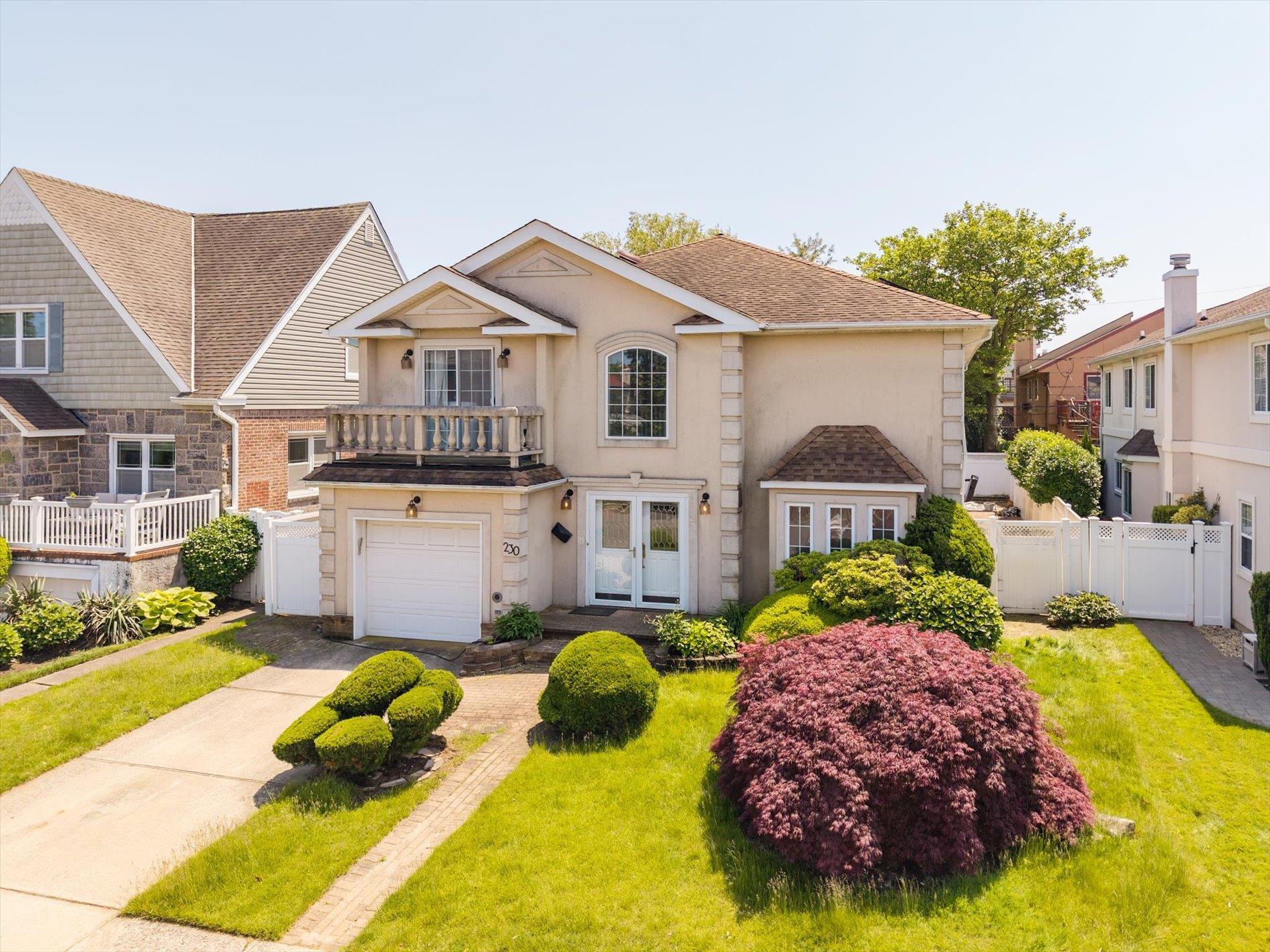 Single Family Beech  Nassau County, NY 11561, MLS-871935-26