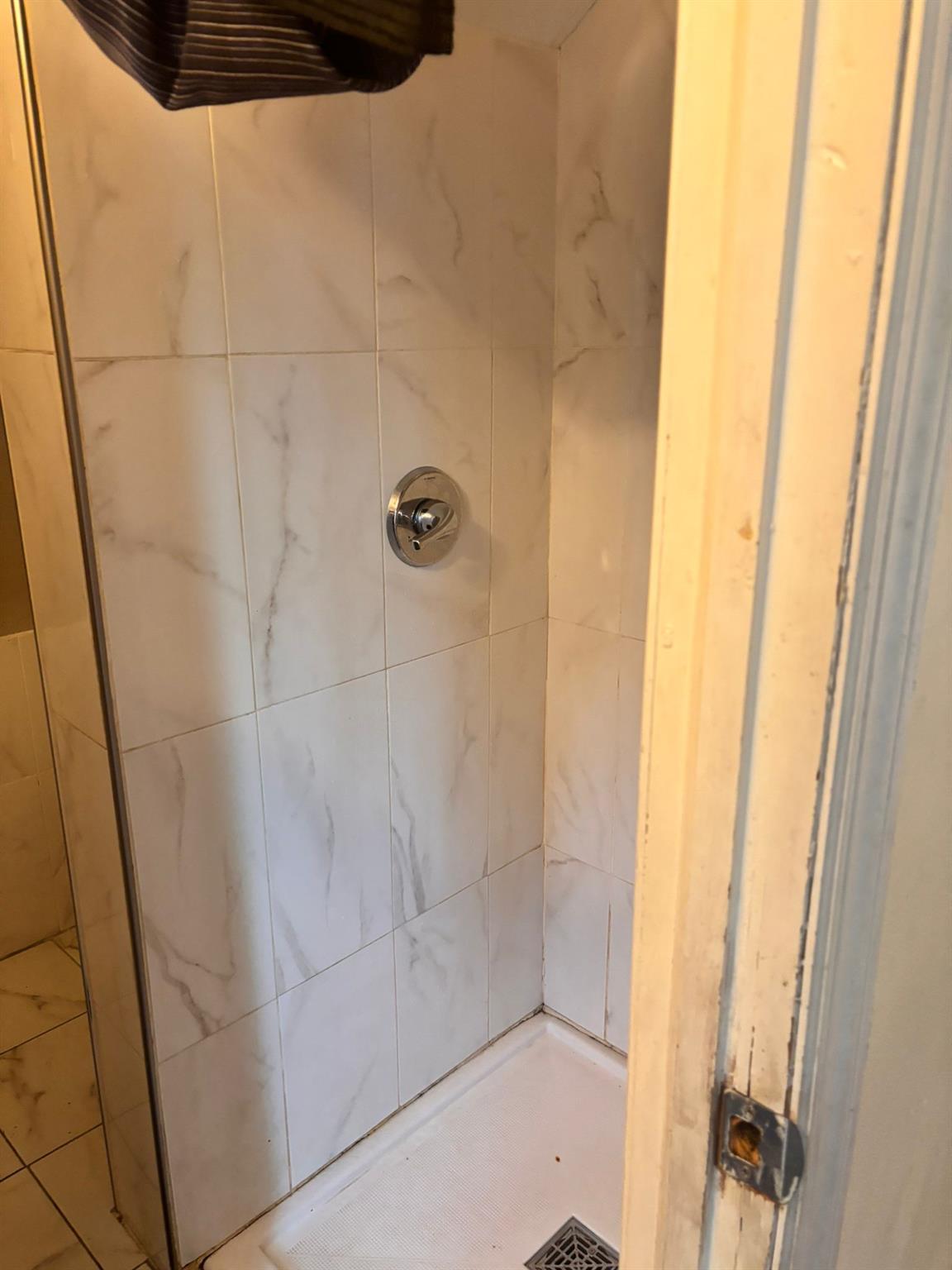 Single Family 218th  Bronx, NY 10467, MLS-871940-22