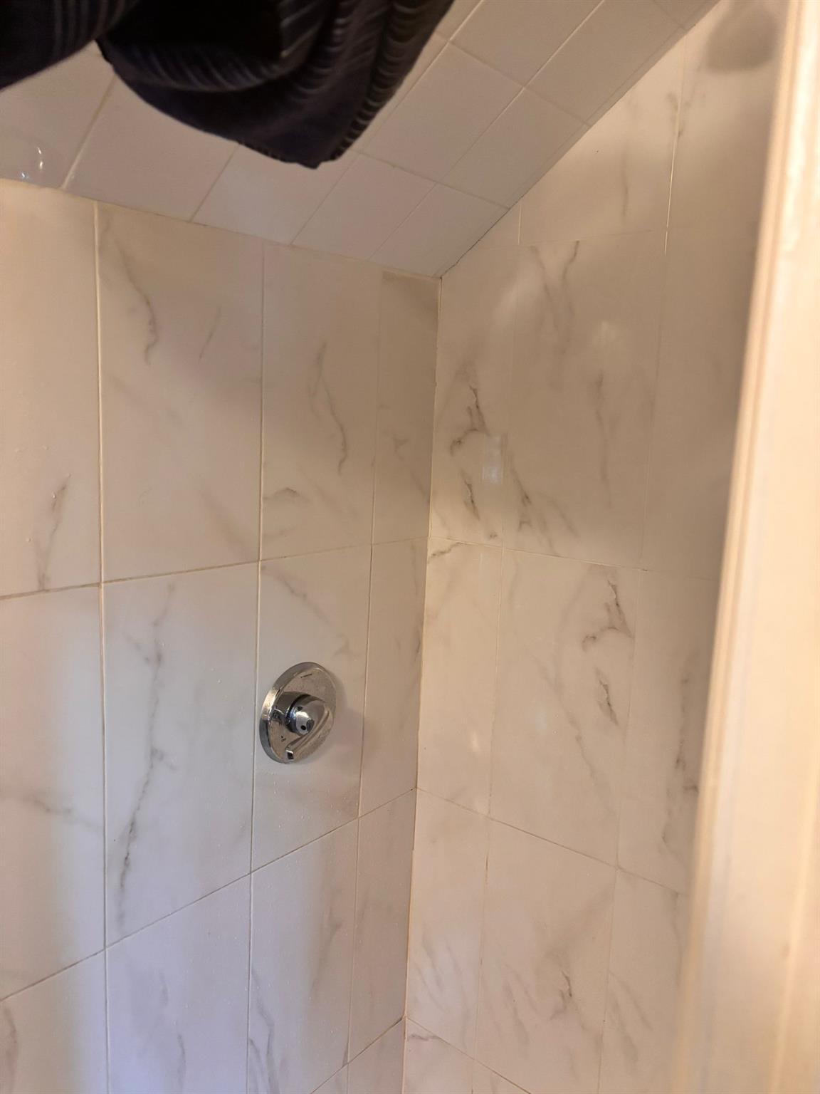 Single Family 218th  Bronx, NY 10467, MLS-871940-23
