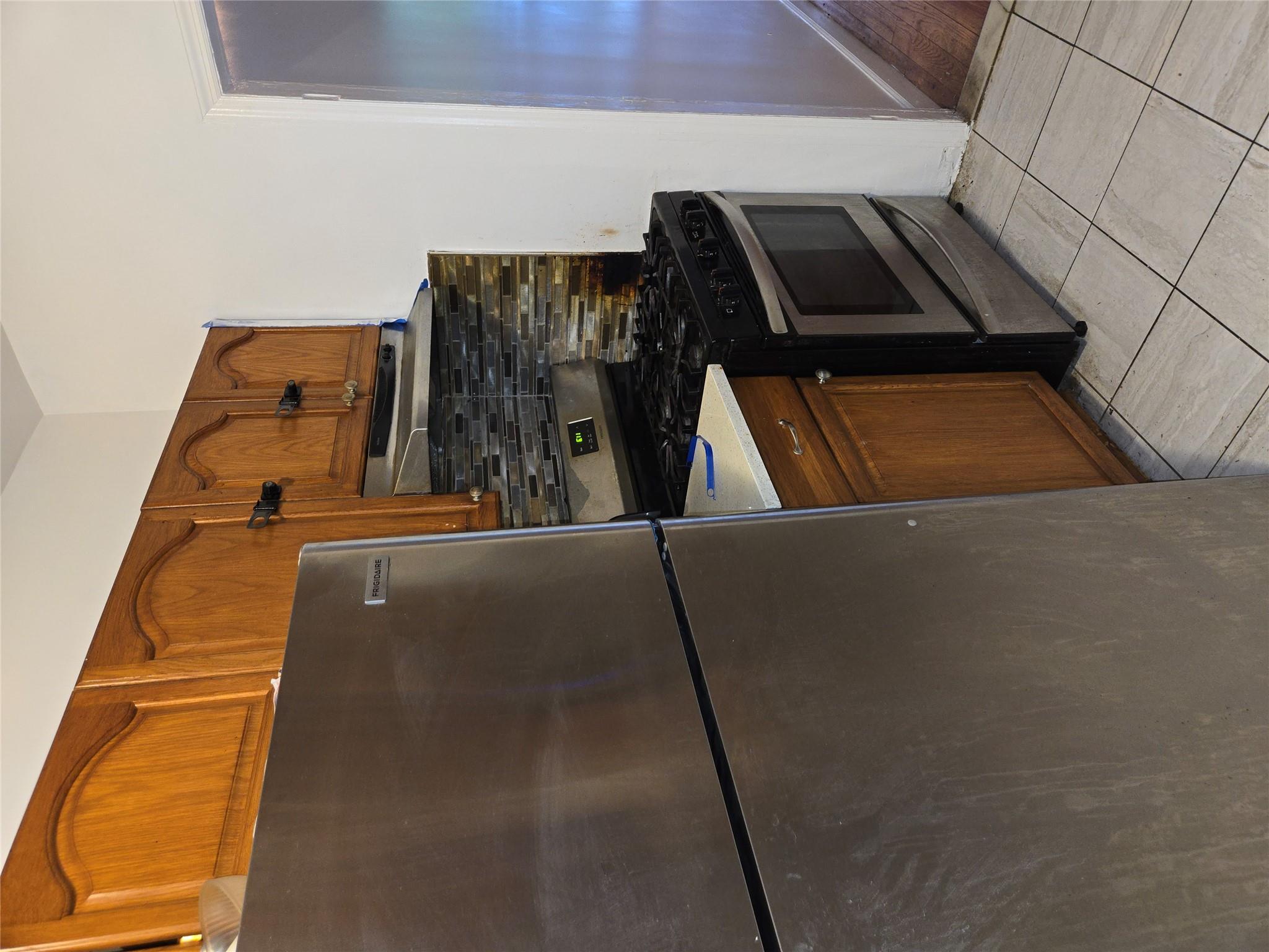 Single Family 218th  Bronx, NY 10467, MLS-871940-5