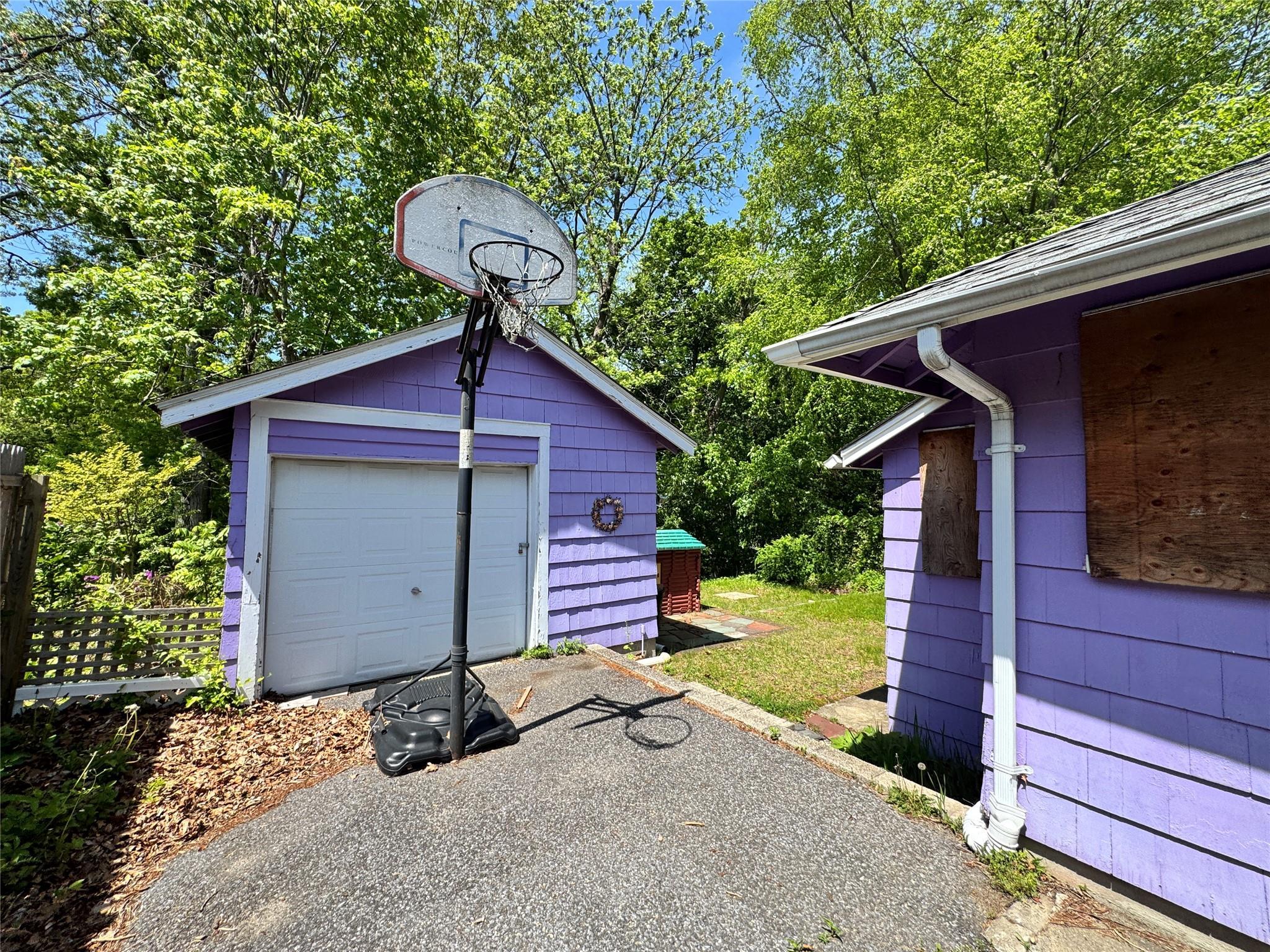 Single Family Laurel  Suffolk County, NY 11768, MLS-871958-2