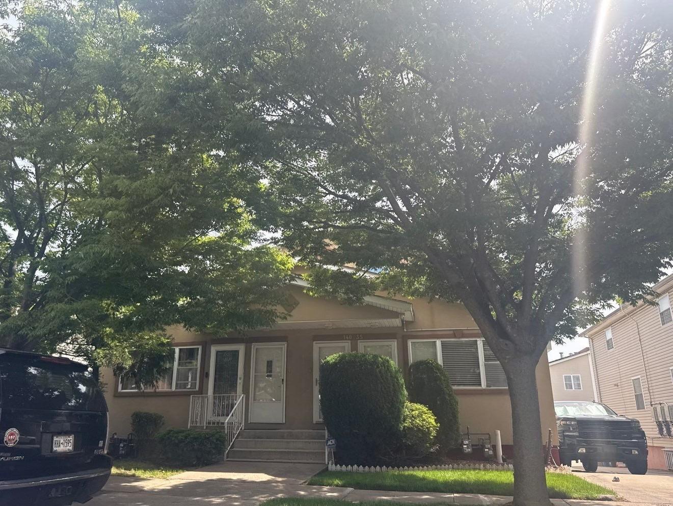 Single Family Coombs  Queens, NY 11413, MLS-871972-2