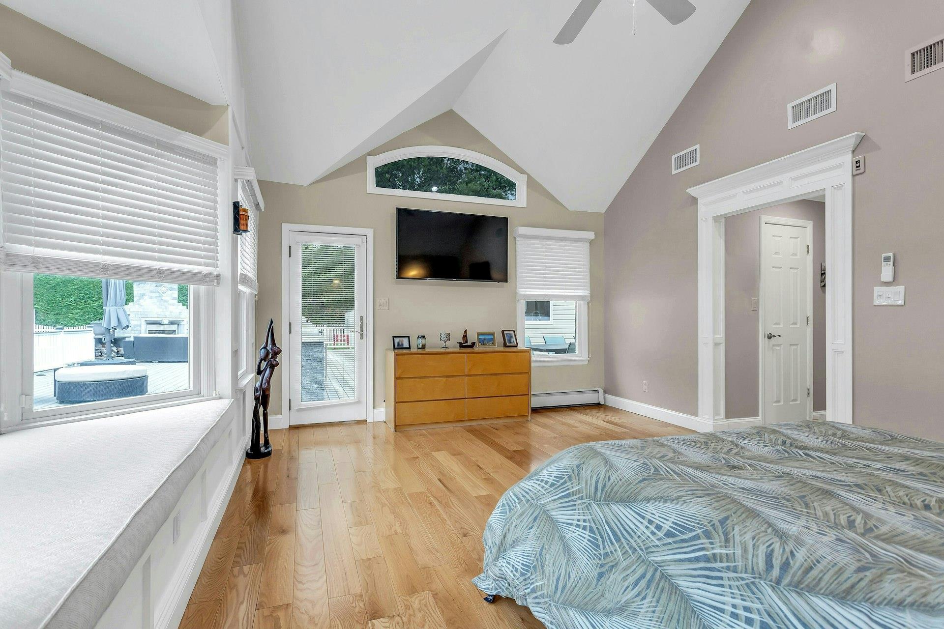Single Family Buttonwood  Suffolk County, NY 11746, MLS-871979-17