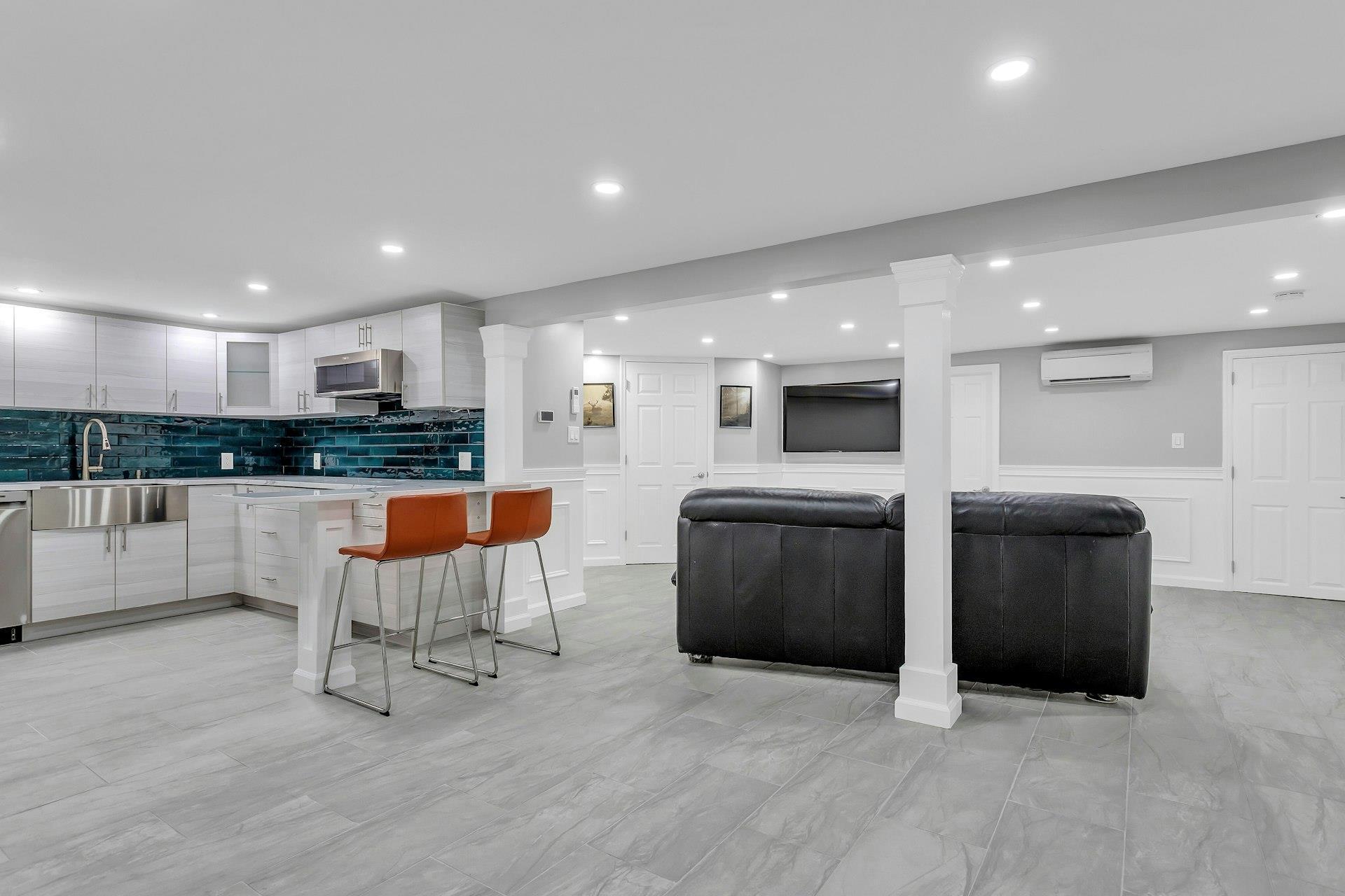 Single Family Buttonwood  Suffolk County, NY 11746, MLS-871979-29