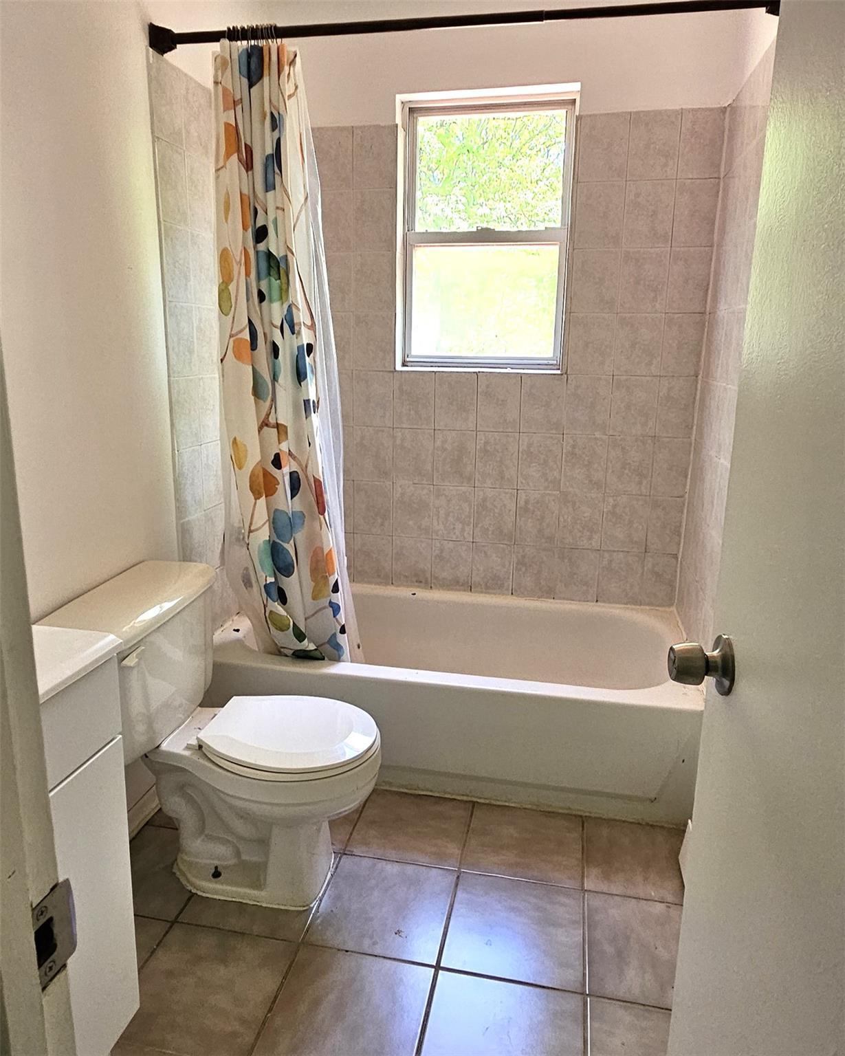 Single Family Erna  Suffolk County, NY 11727, MLS-871981-19