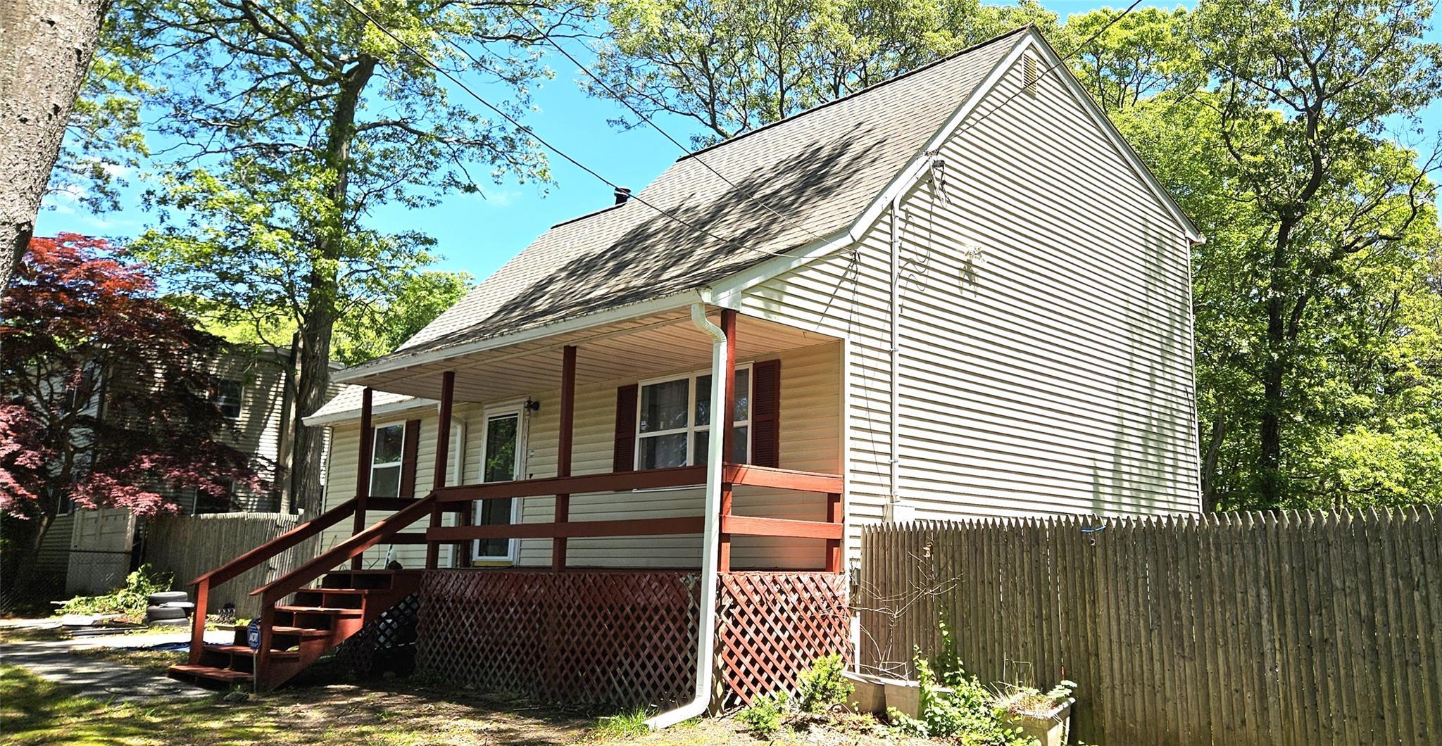 Single Family Erna  Suffolk County, NY 11727, MLS-871981-2