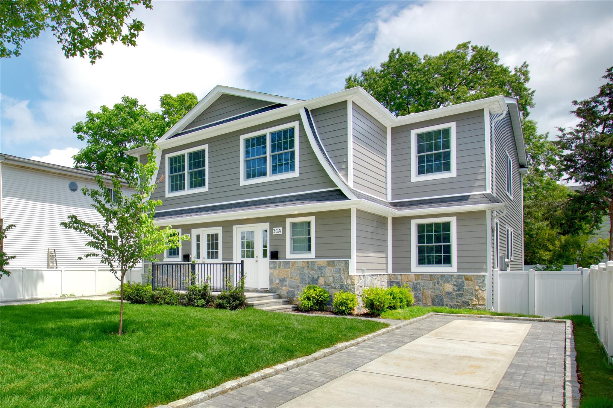 Single Family Kirkwood  Nassau County, NY 11050, MLS-871987-2