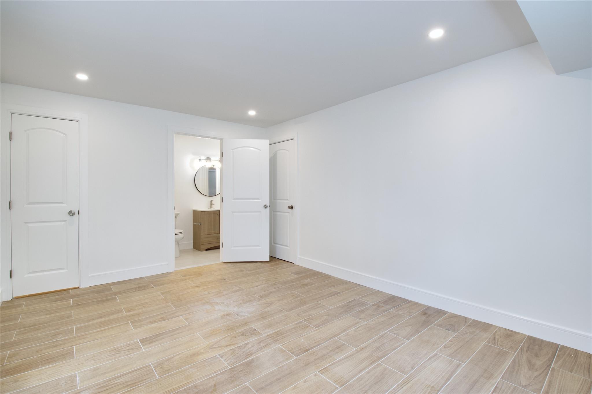 Single Family Kirkwood  Nassau County, NY 11050, MLS-871987-25