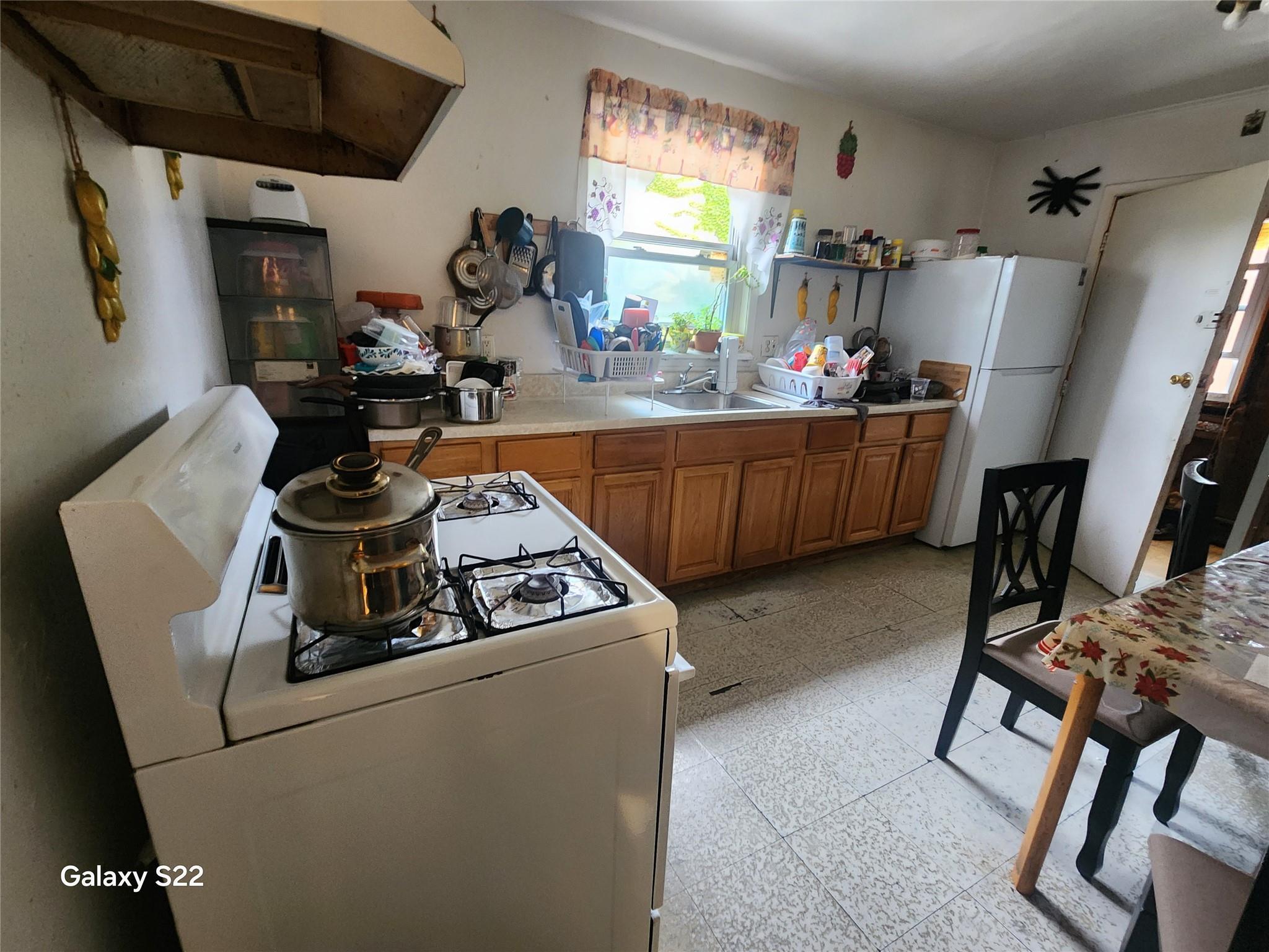 Single Family Yonkers Ave  Westchester County, NY 10701, MLS-871990-4