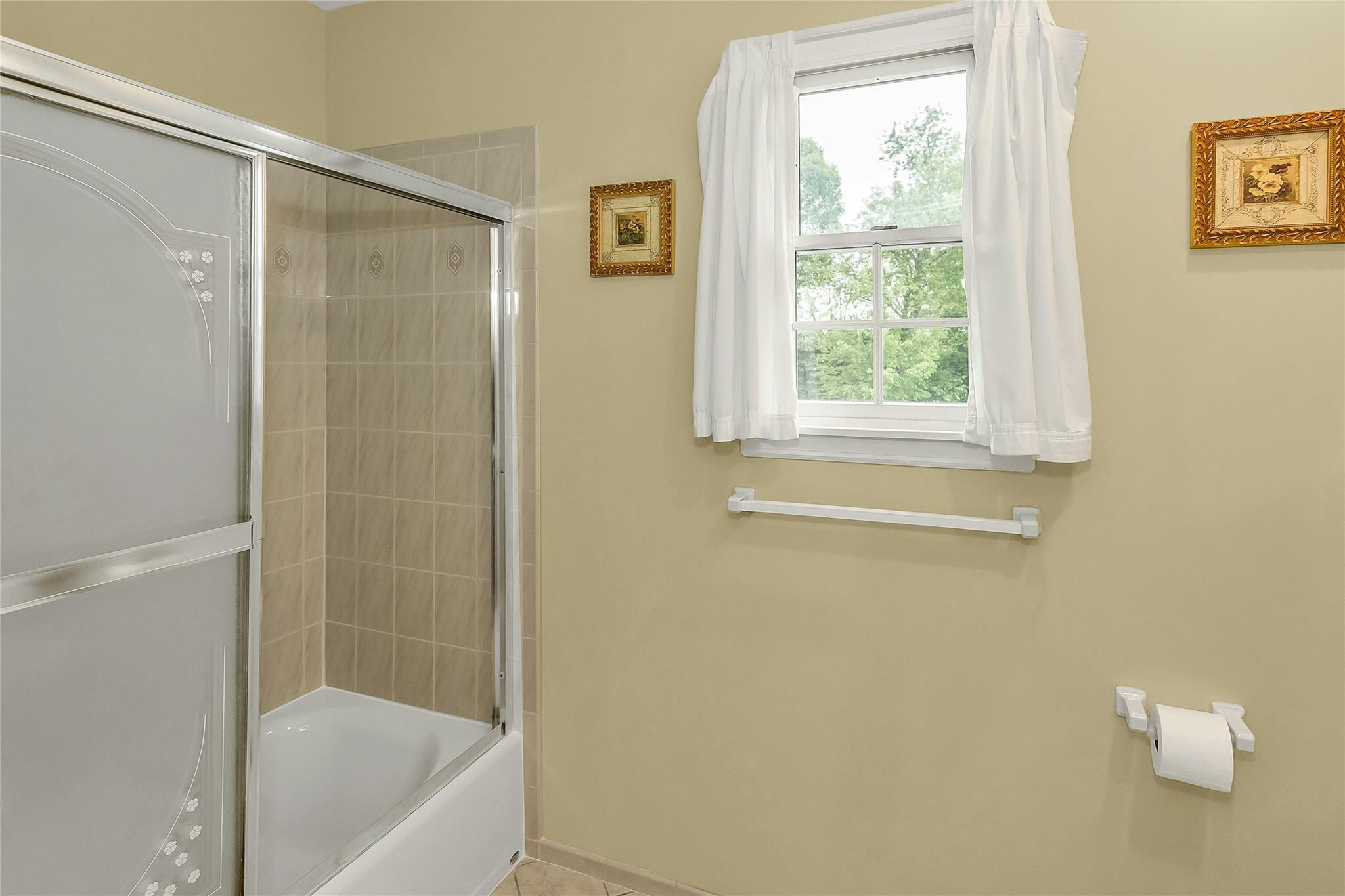 Single Family Abbey  Suffolk County, NY 11733, MLS-872010-20