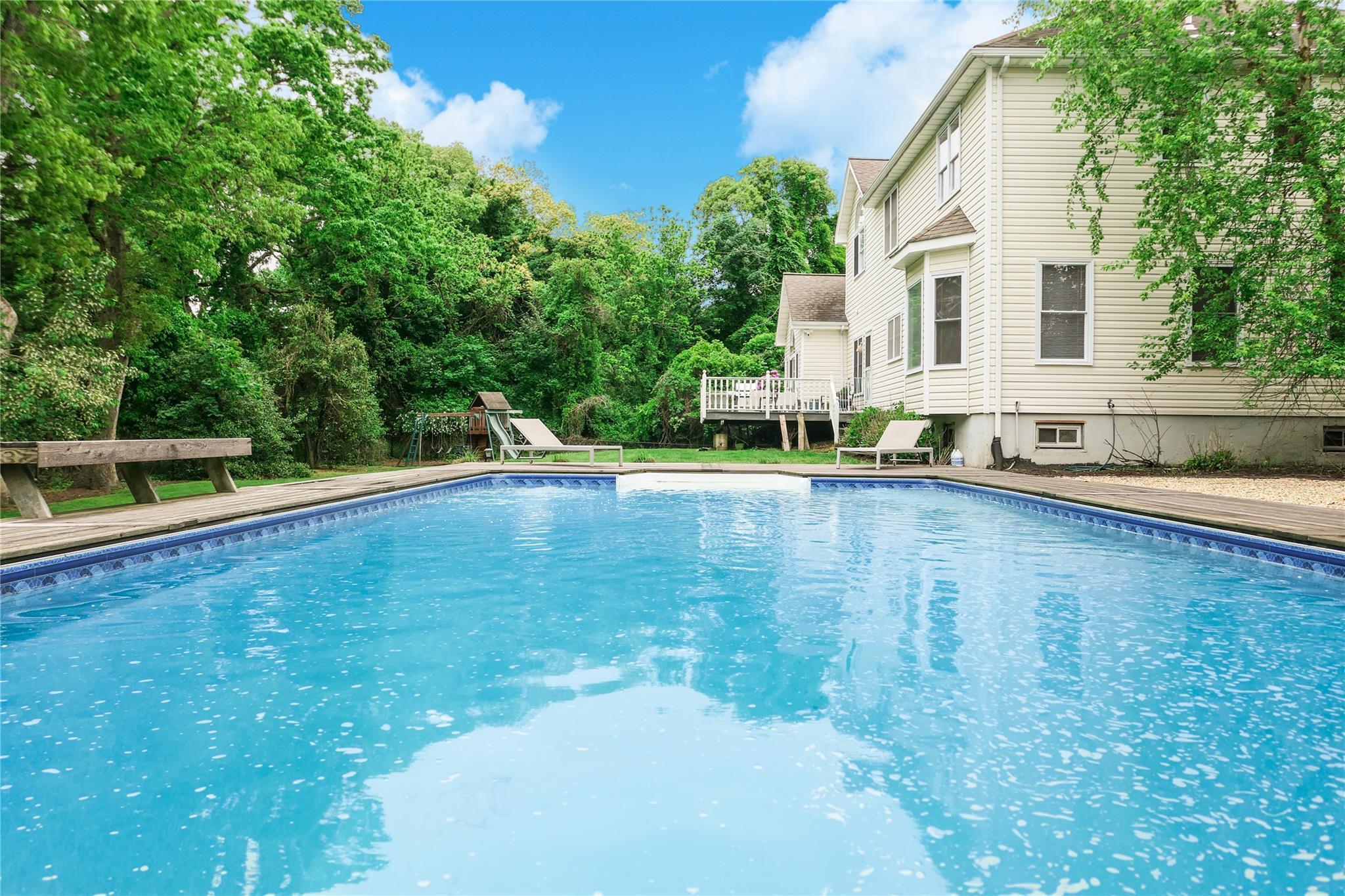Single Family Moss Creek  Suffolk County, NY 11772, MLS-872018-31
