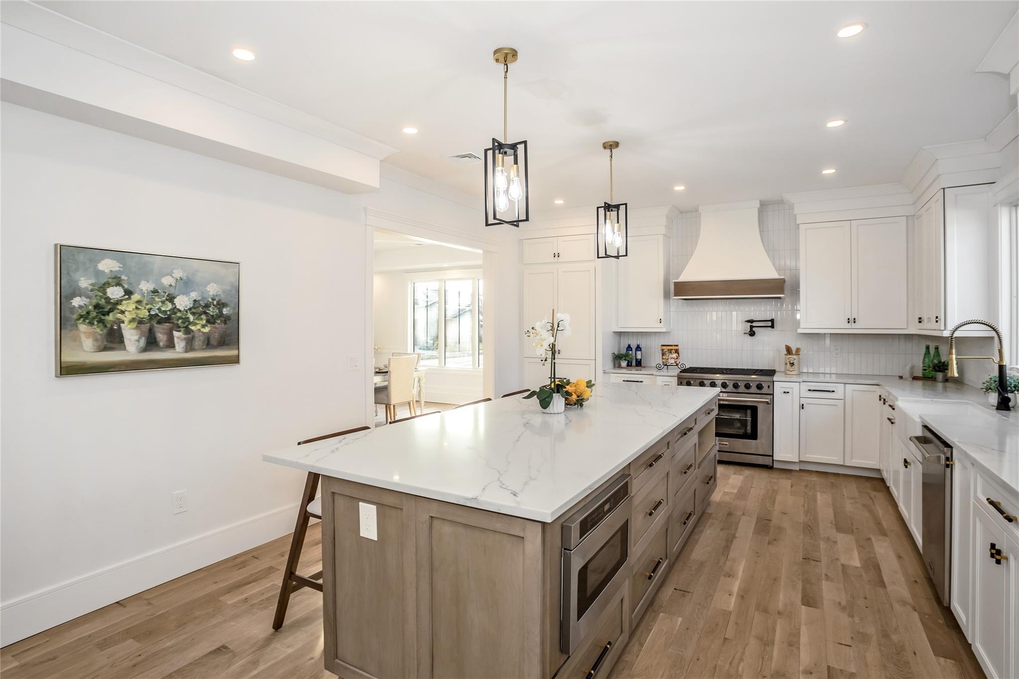 Single Family Mist  Nassau County, NY 11590, MLS-872024-8