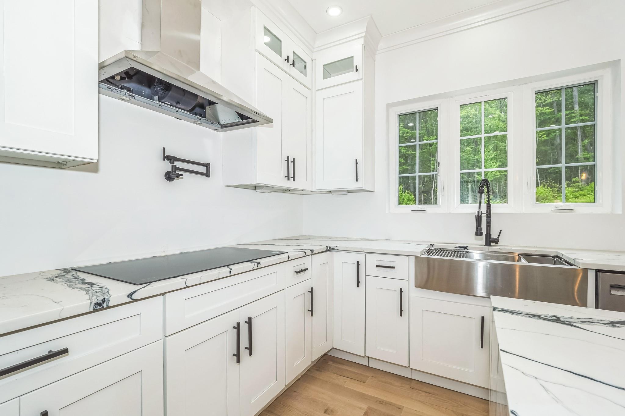 Single Family Rodina  Dutchess County, NY 12564, MLS-872051-8