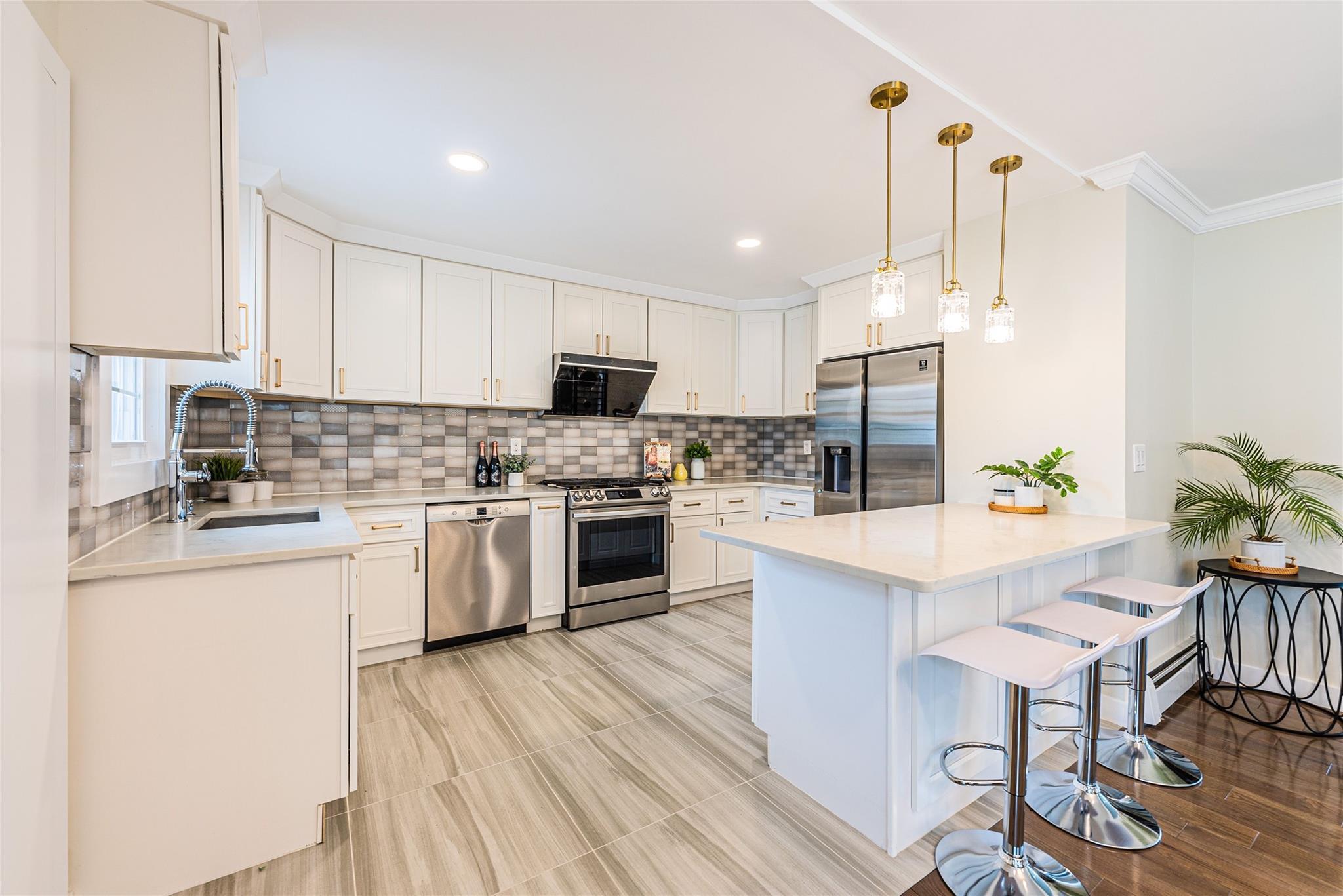 Single Family Underhill  Nassau County, NY 11791, MLS-872052-9