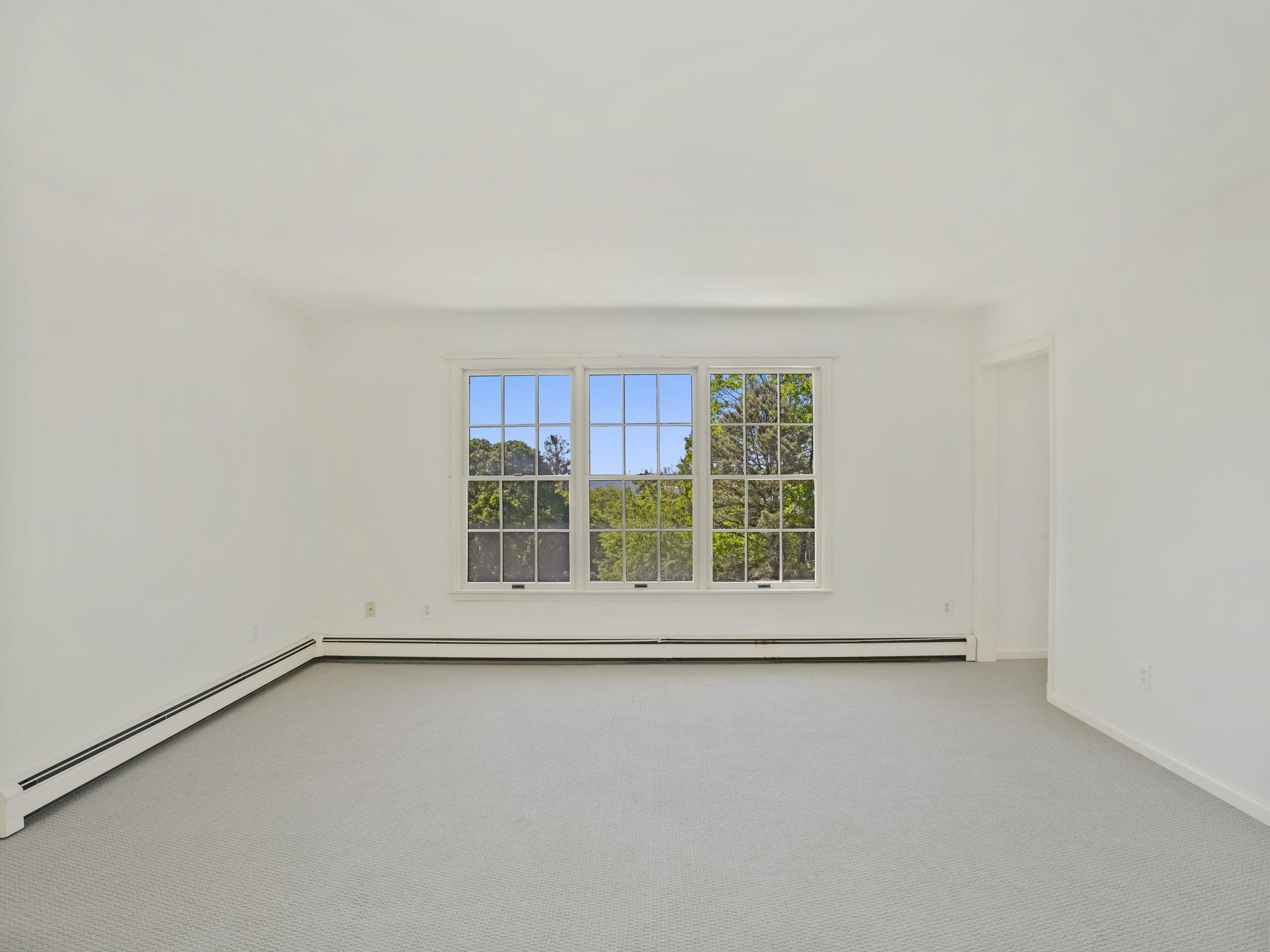 Single Family Huckleberry  Suffolk County, NY 11946, MLS-872053-31