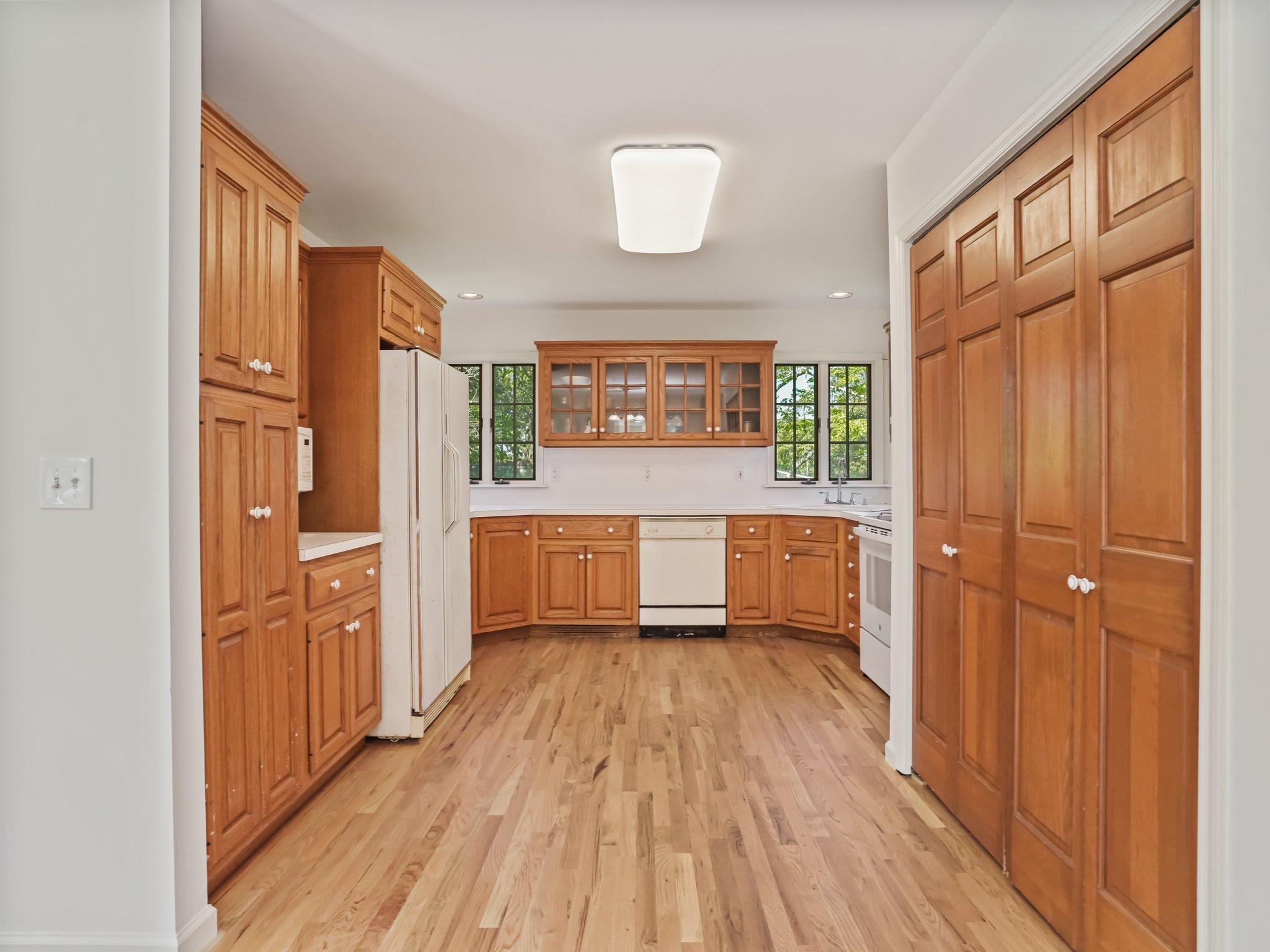 Single Family Huckleberry  Suffolk County, NY 11946, MLS-872053-7
