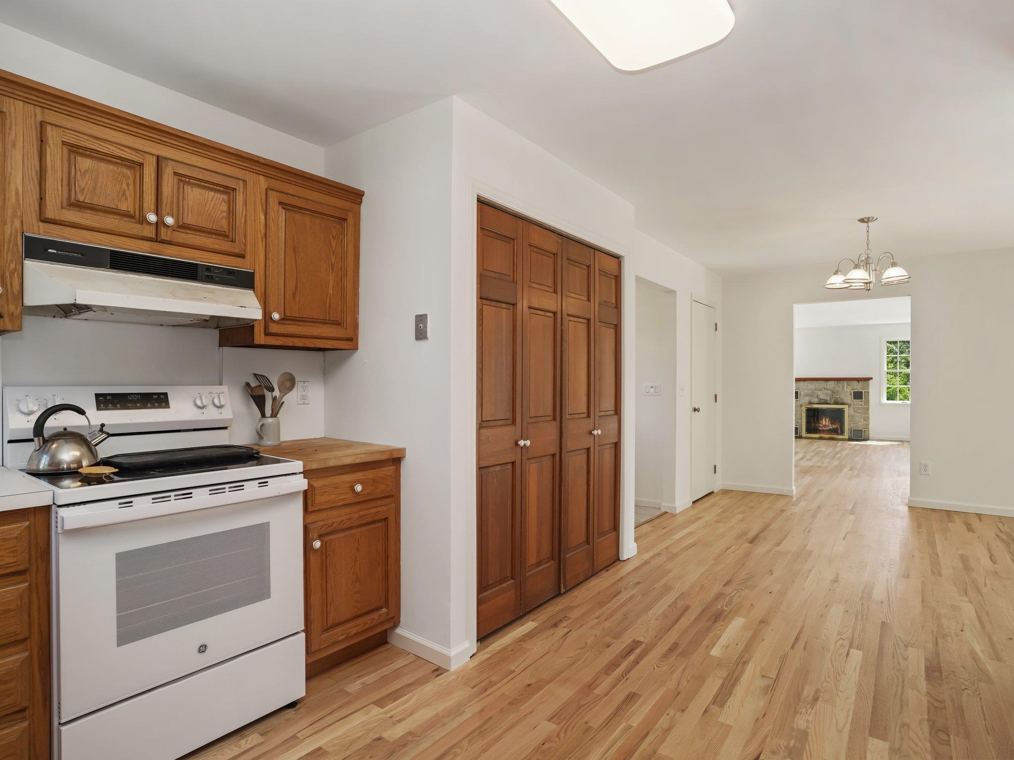 Single Family Huckleberry  Suffolk County, NY 11946, MLS-872053-9